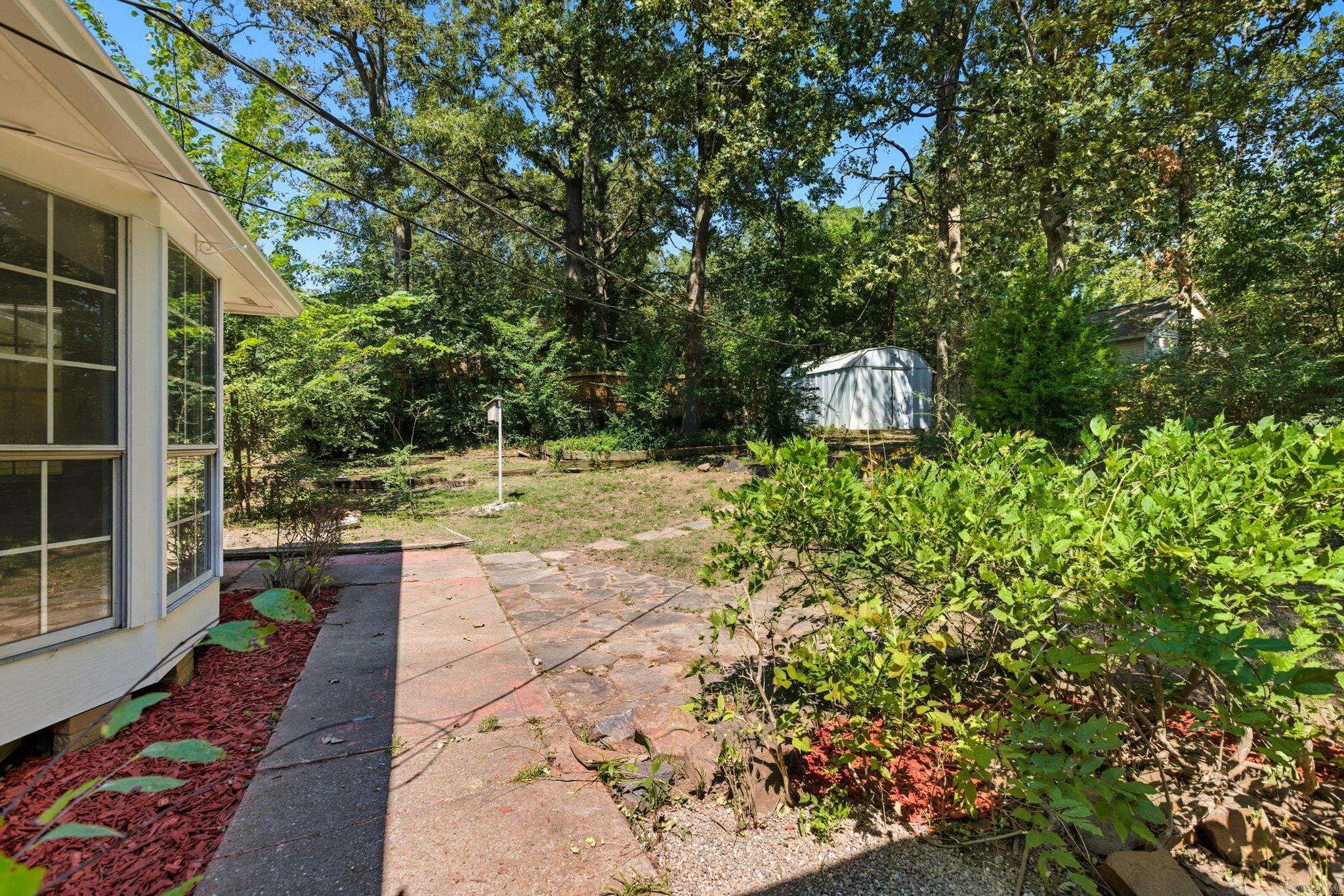 INDIAN HILLS - Residential