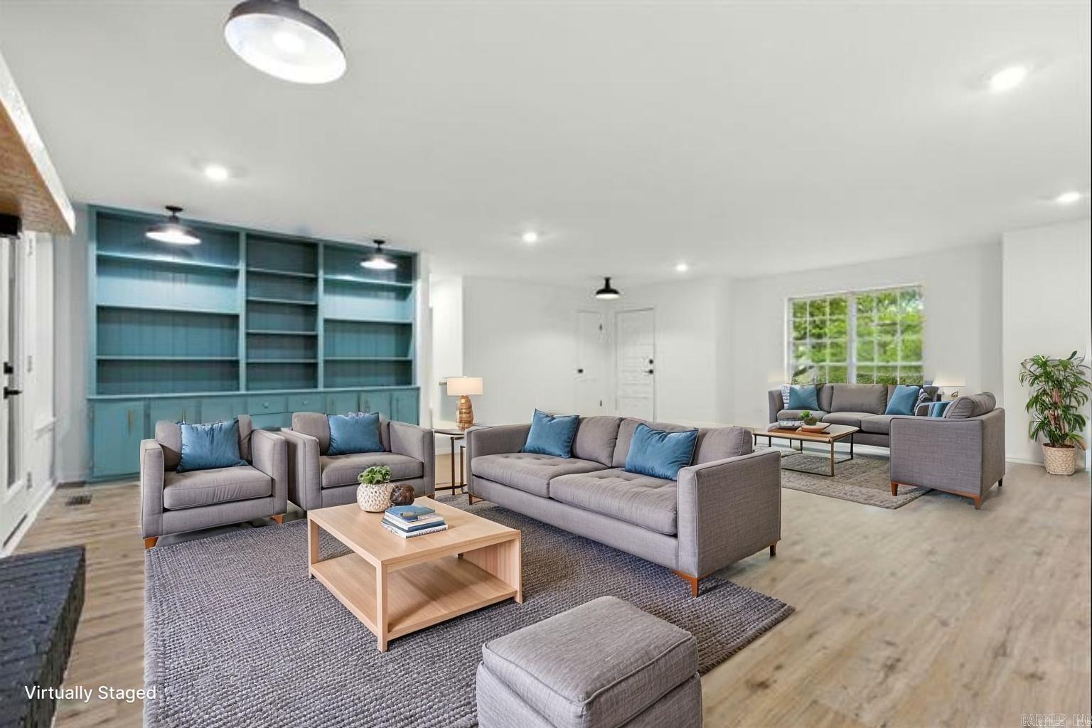 INDIAN HILLS - Residential