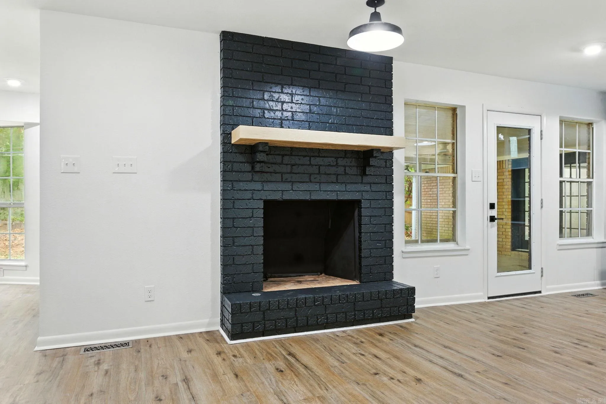 North Little Rock, Arkansas 72116, United States, 4 Bedrooms Bedrooms, ,2 BathroomsBathrooms,Residential,Active,208683