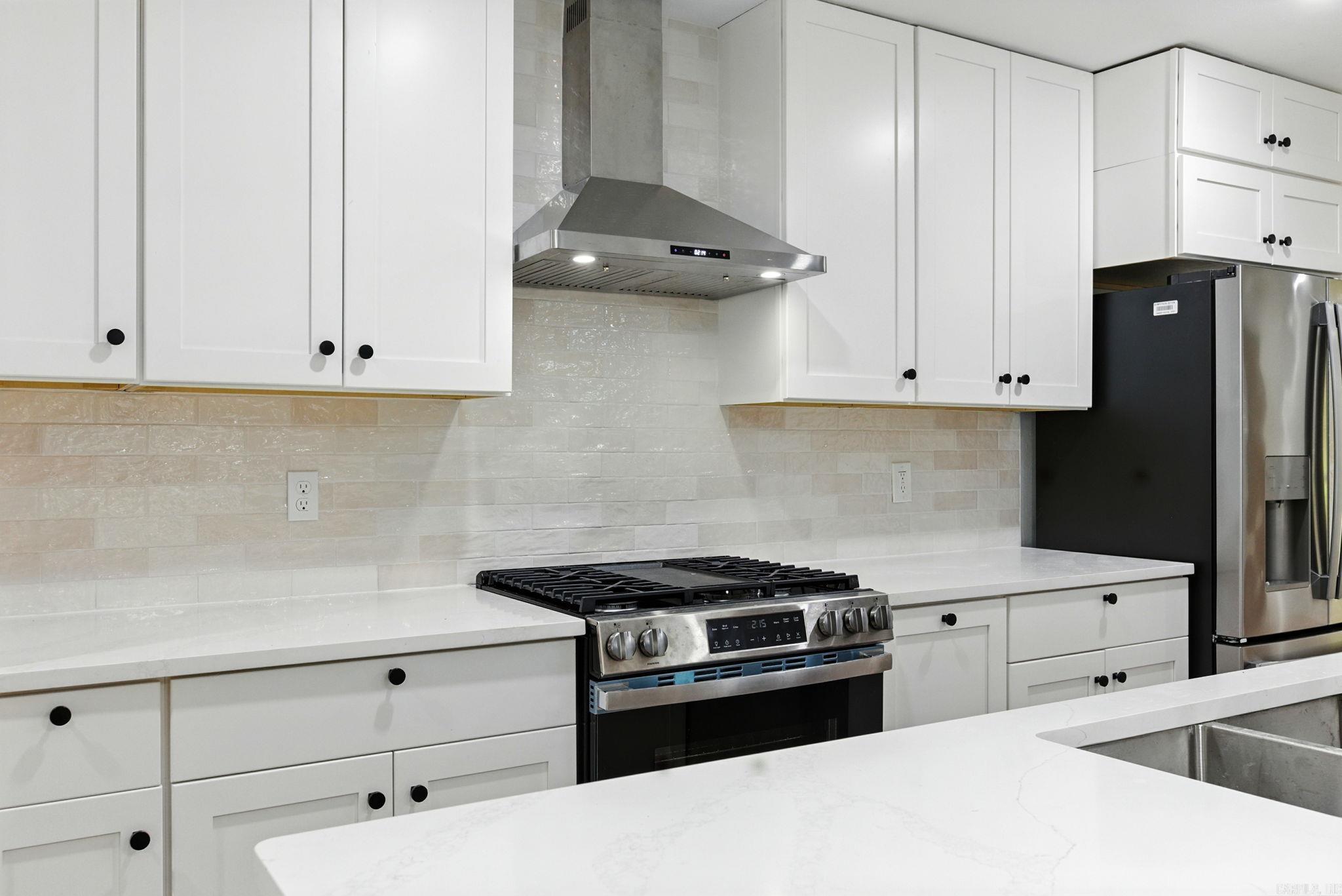 INDIAN HILLS - Residential