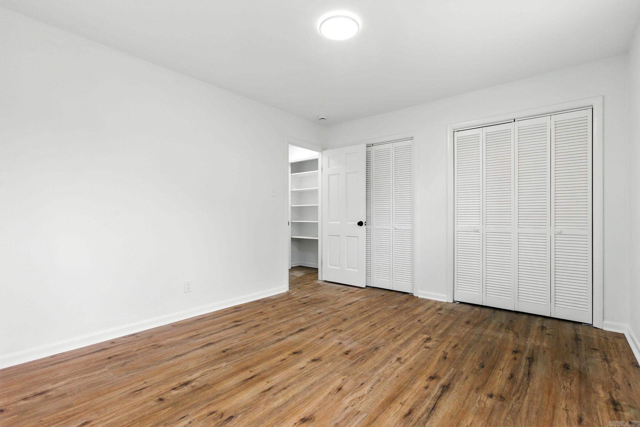 INDIAN HILLS - Residential