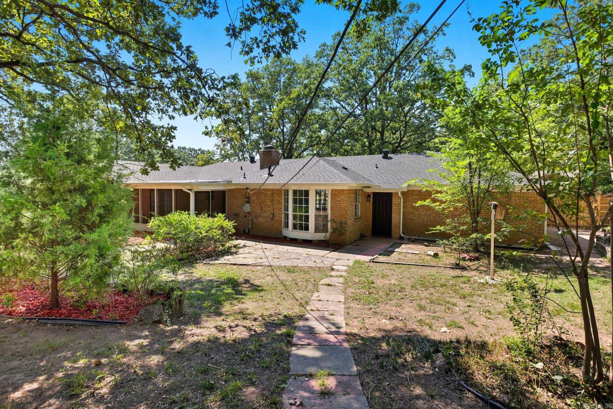 INDIAN HILLS - Residential