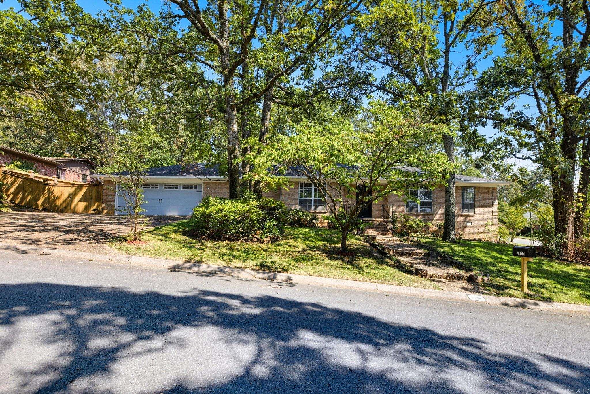 INDIAN HILLS - Residential