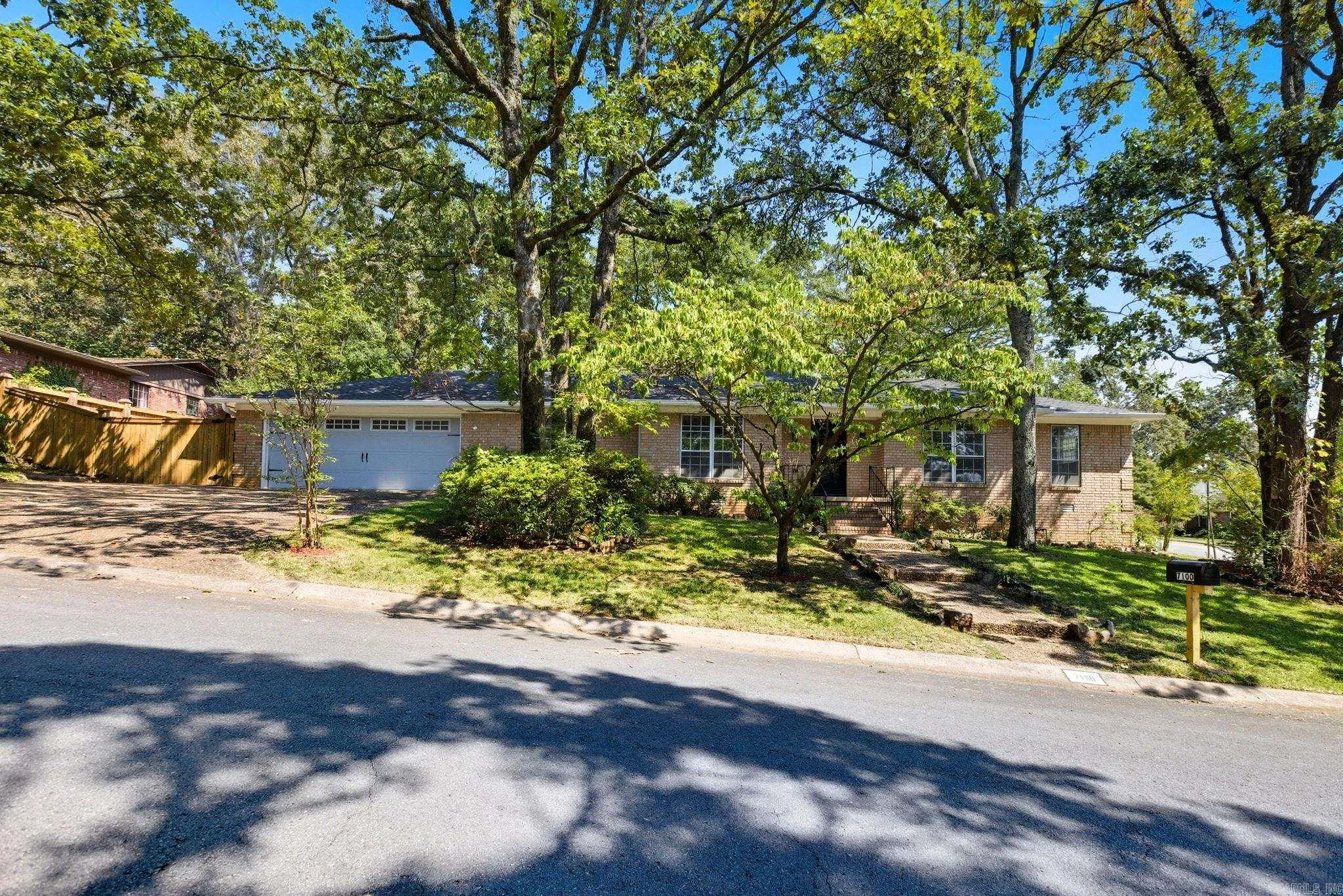 North Little Rock, Arkansas 72116, United States, 4 Bedrooms Bedrooms, ,2 BathroomsBathrooms,Residential,Active,208683