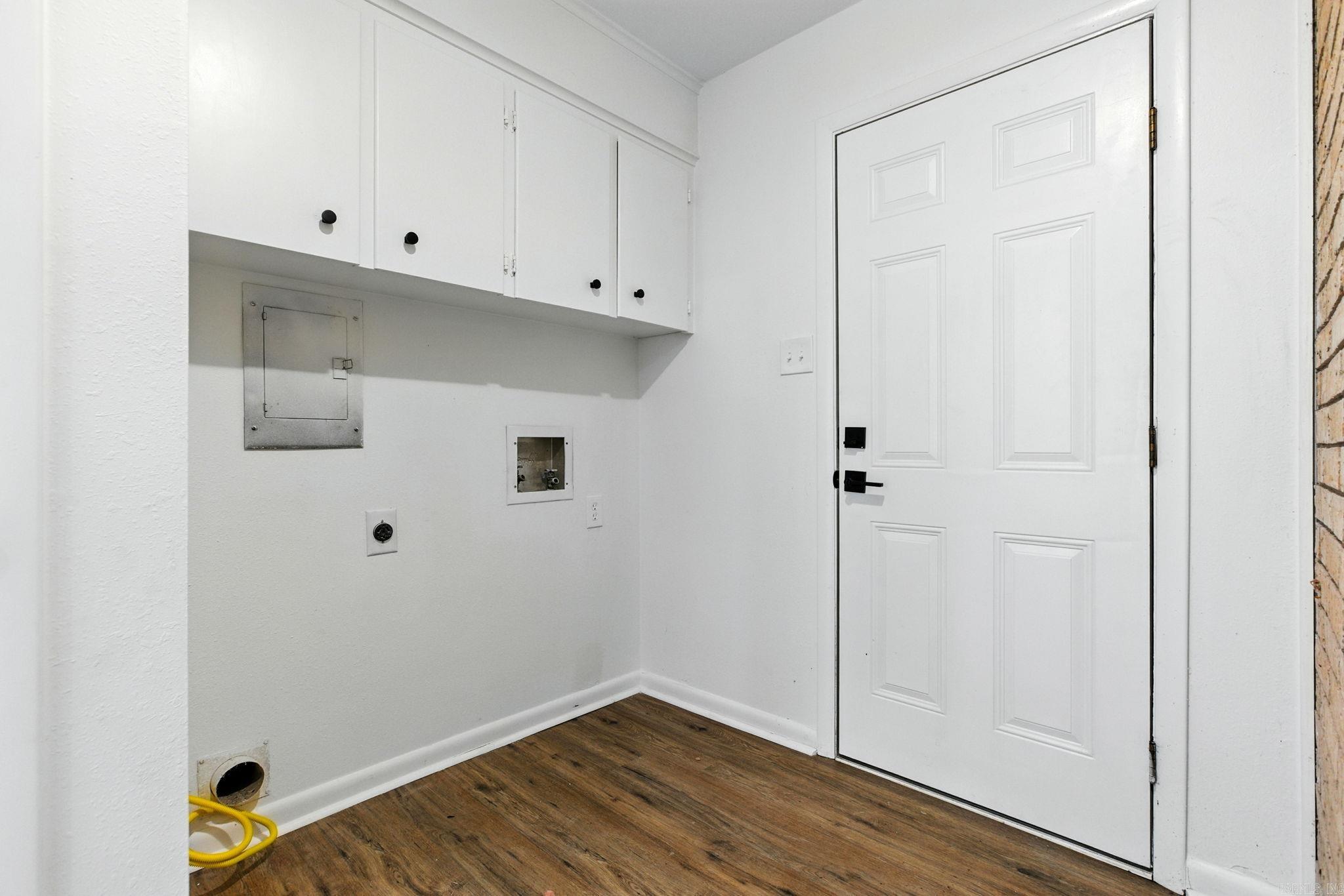 INDIAN HILLS - Residential
