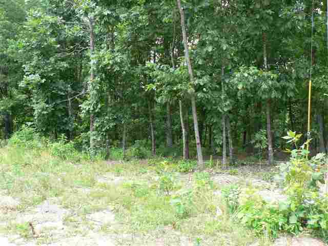GLENN'S CROSSING SUBDIVISION. OWNER FINANCING AVAILABLE, CITY WATER AND ELECTRIC, PAVED ROAD. BILL OF ASSURANCE AVAILABLE FOR REVIEW.SELLER IS LICENSED RE AGENT.
