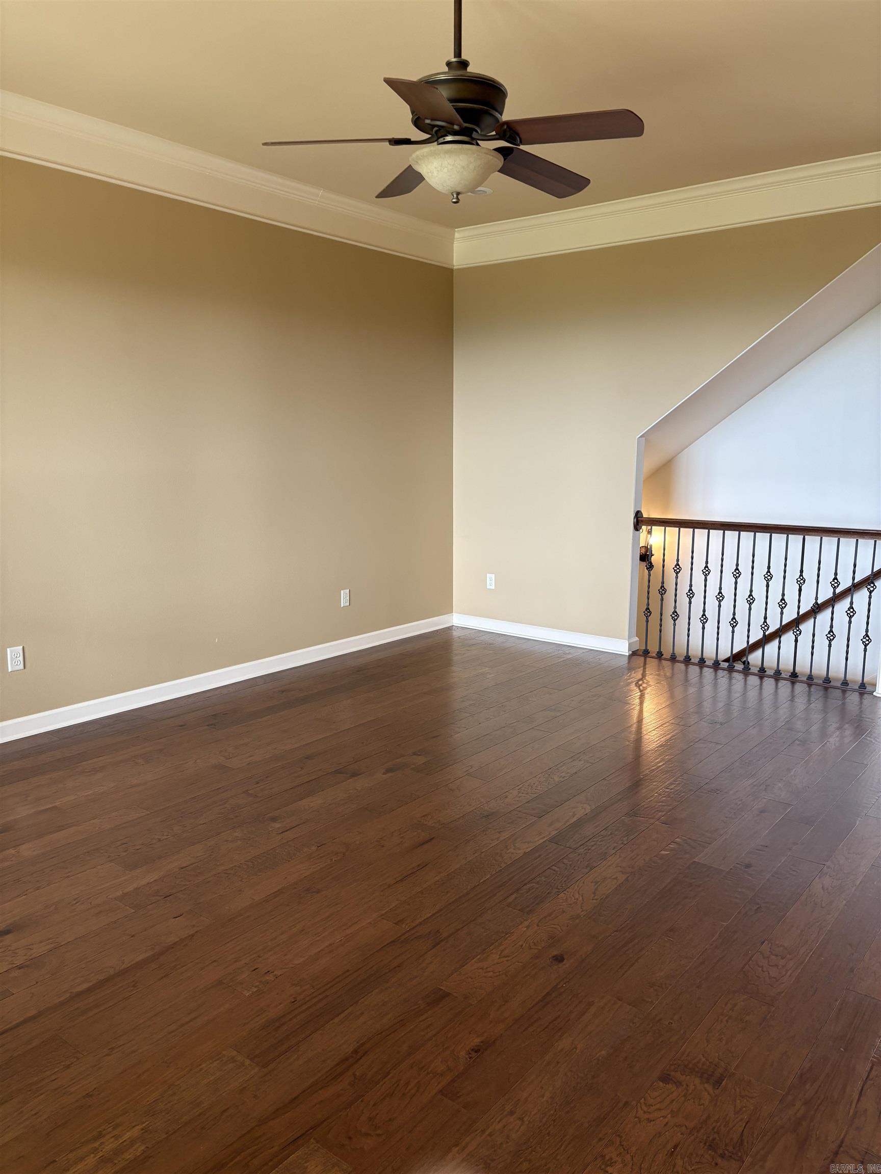 MAJESTIC POINTE - Residential