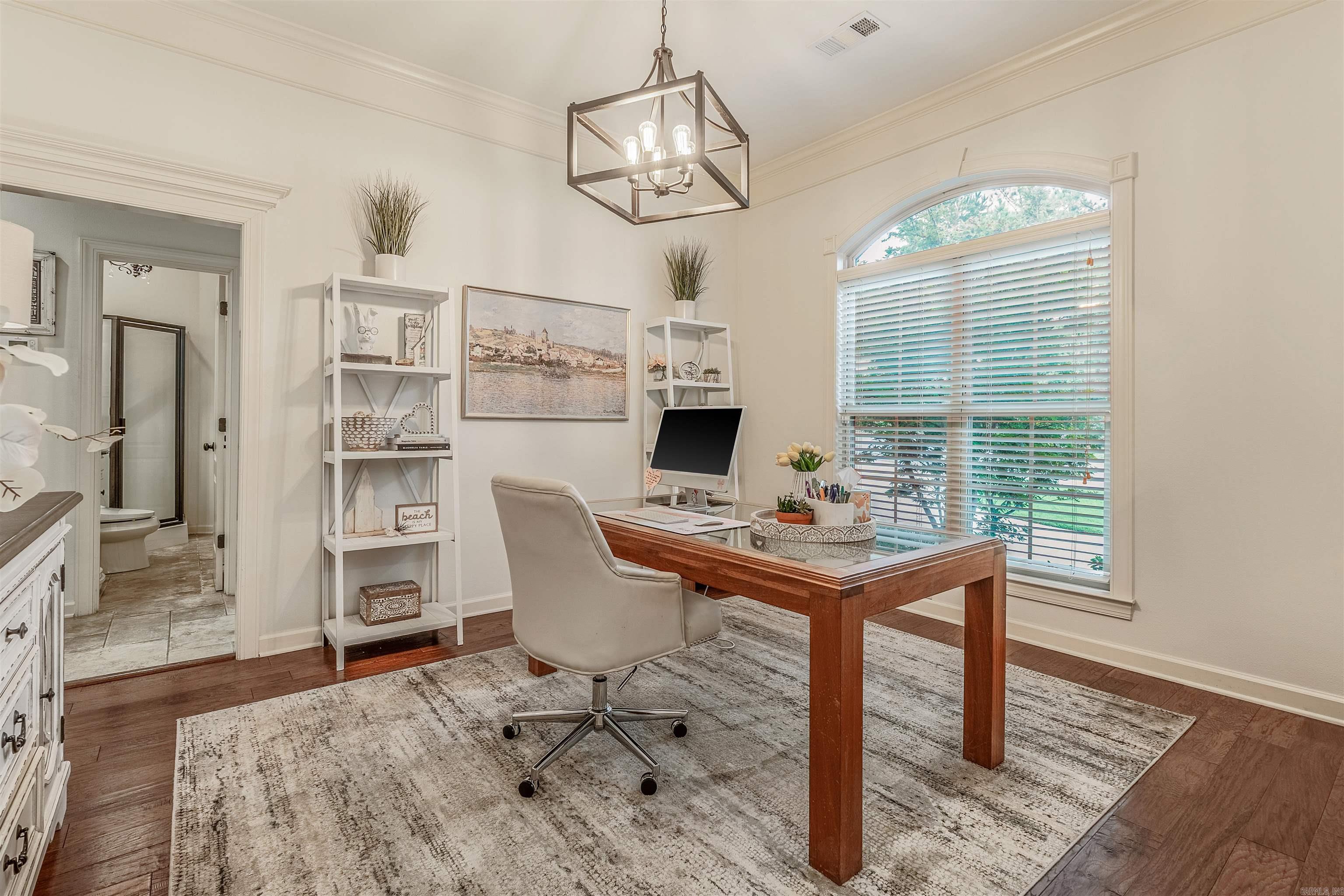 MAJESTIC POINTE - Residential