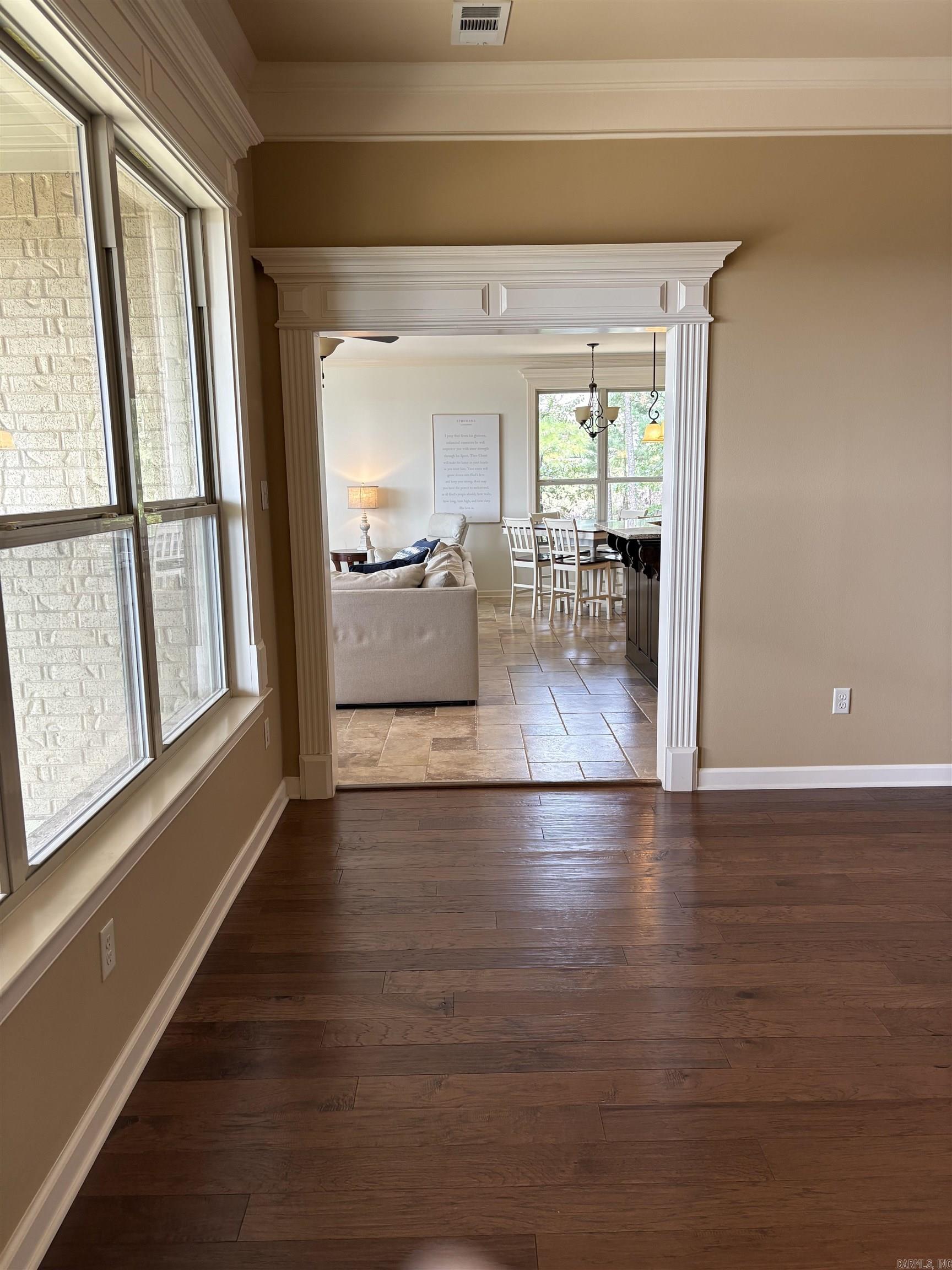 MAJESTIC POINTE - Residential