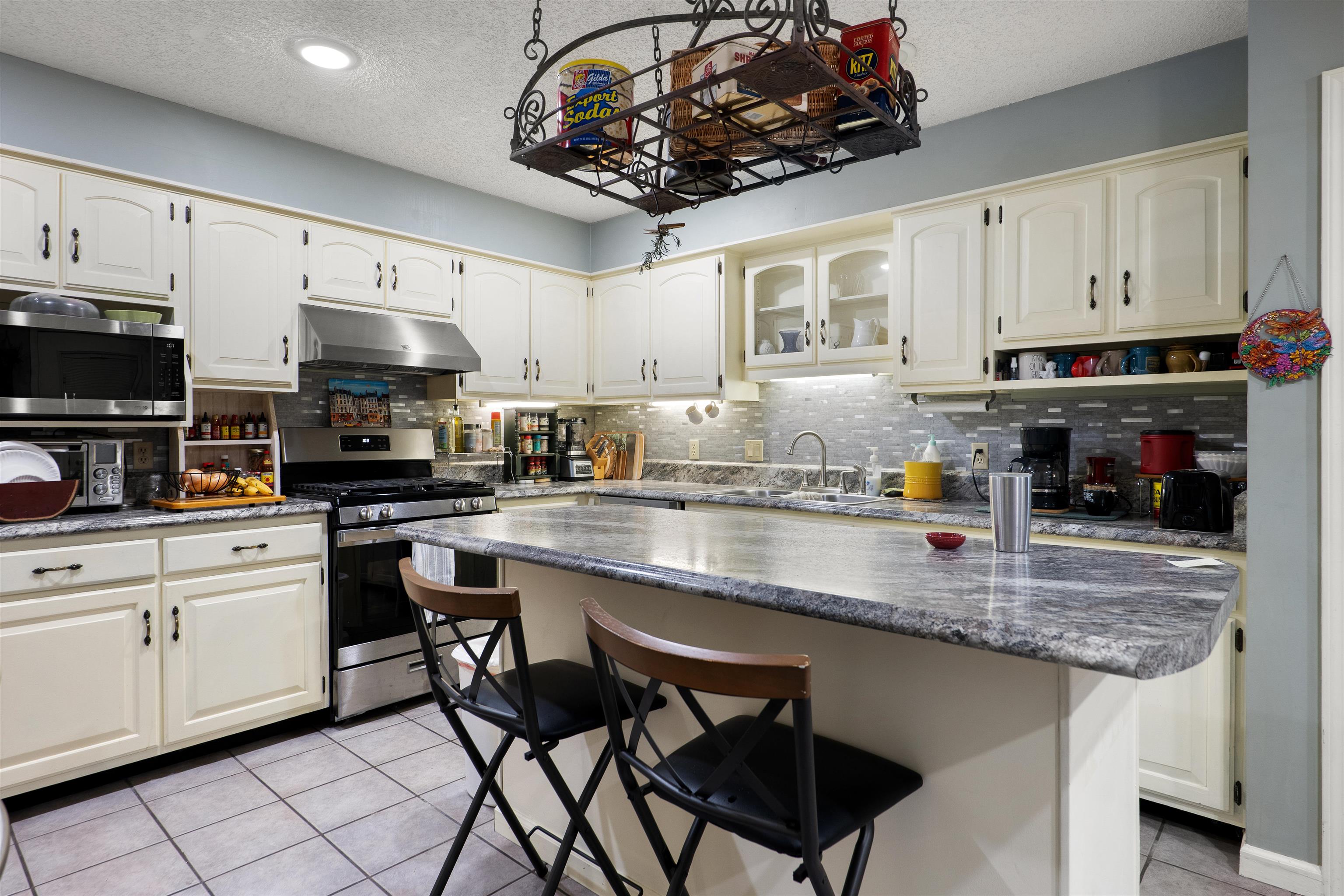 BLUFF VIEW ADDN - Residential