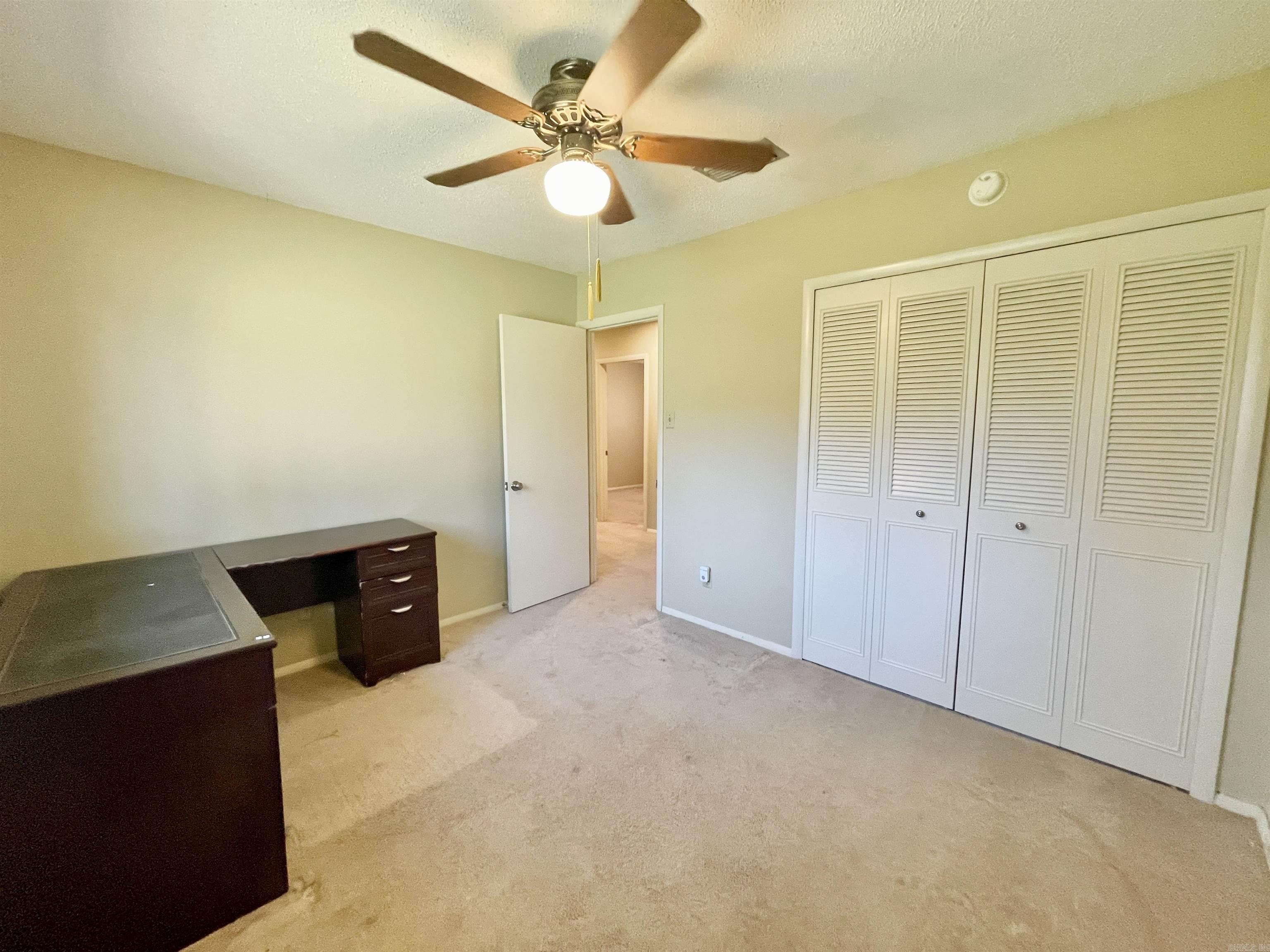 COLONY WEST - Residential