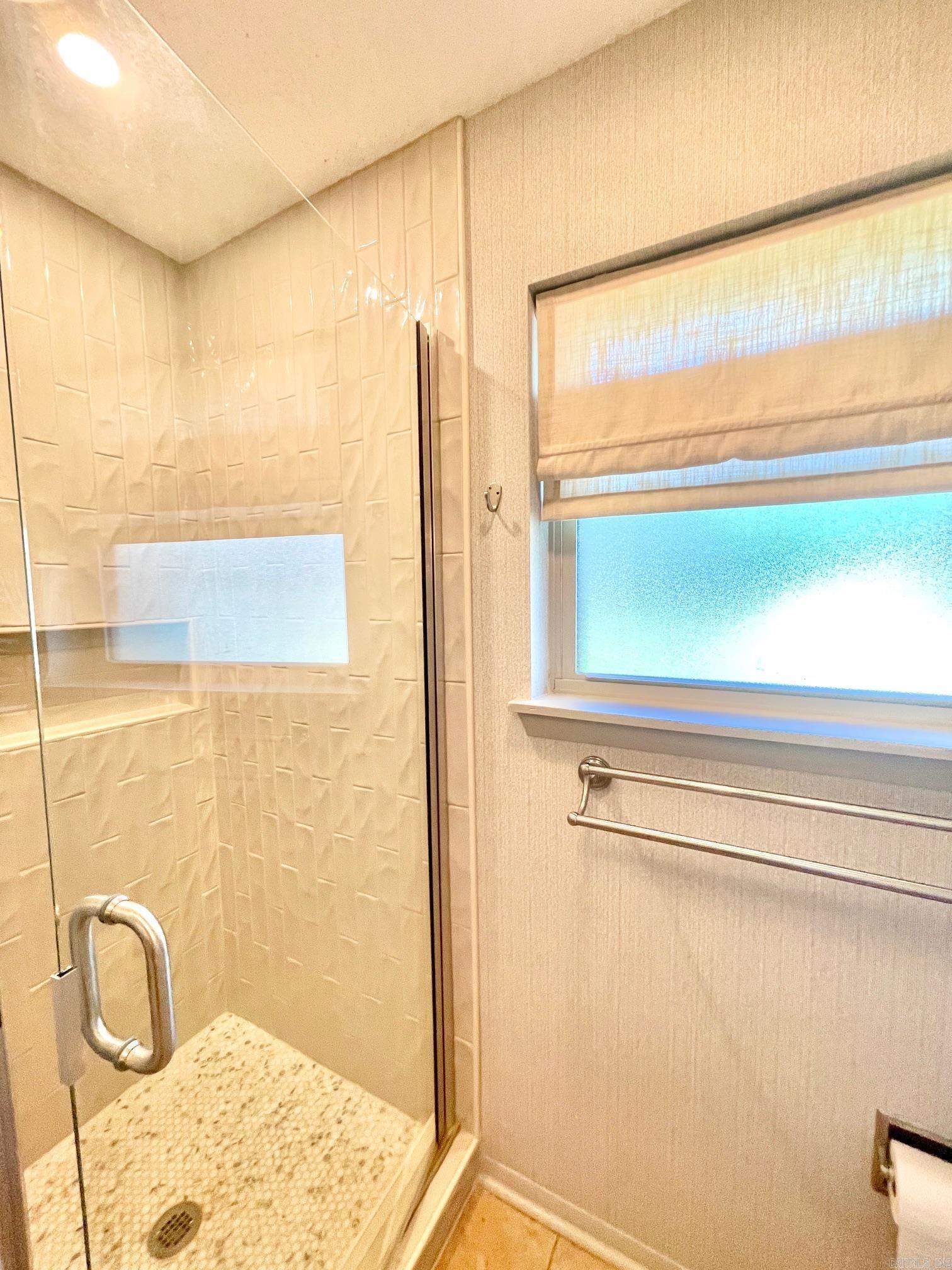 COLONY WEST - Residential