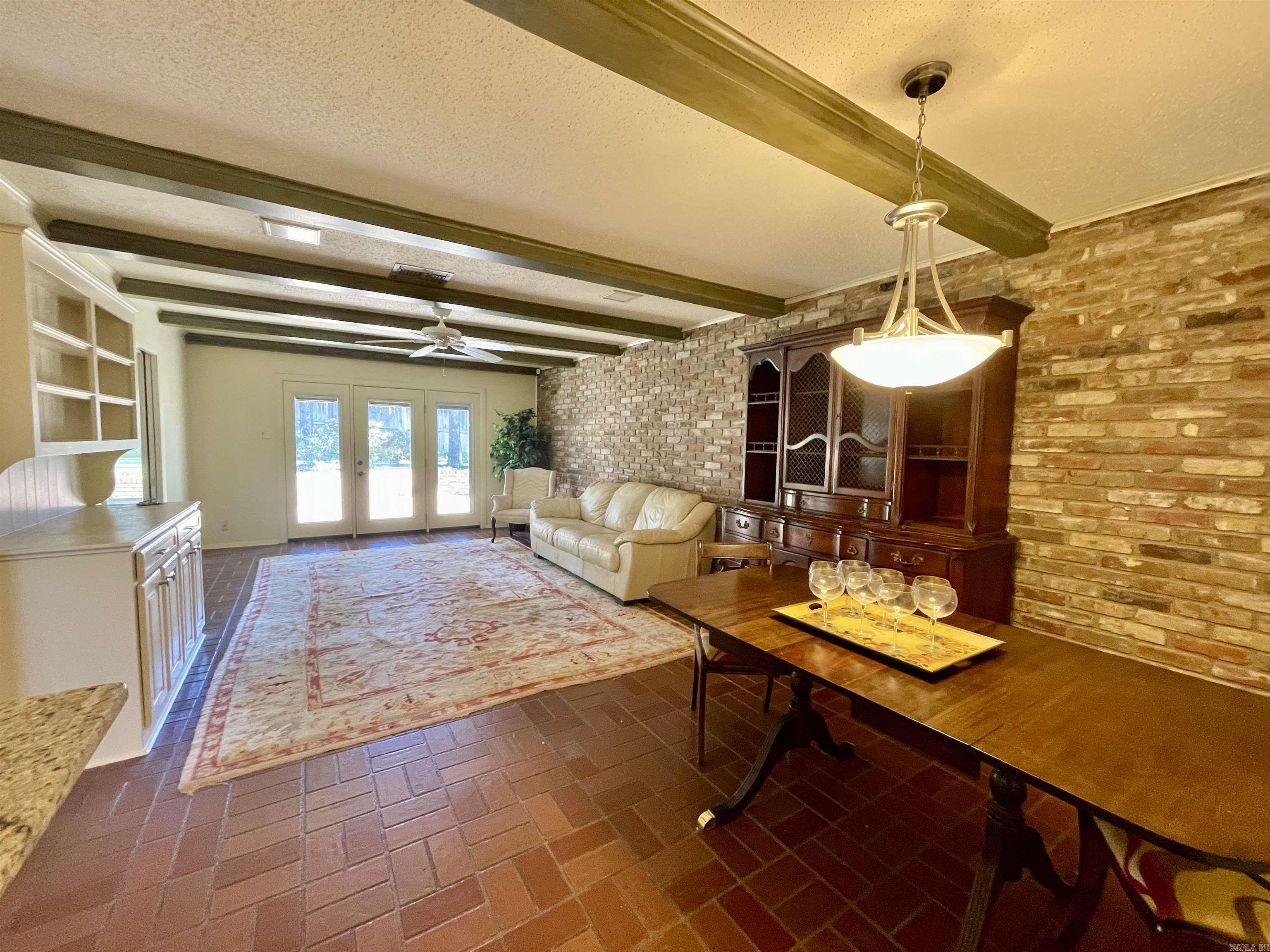 COLONY WEST - Residential