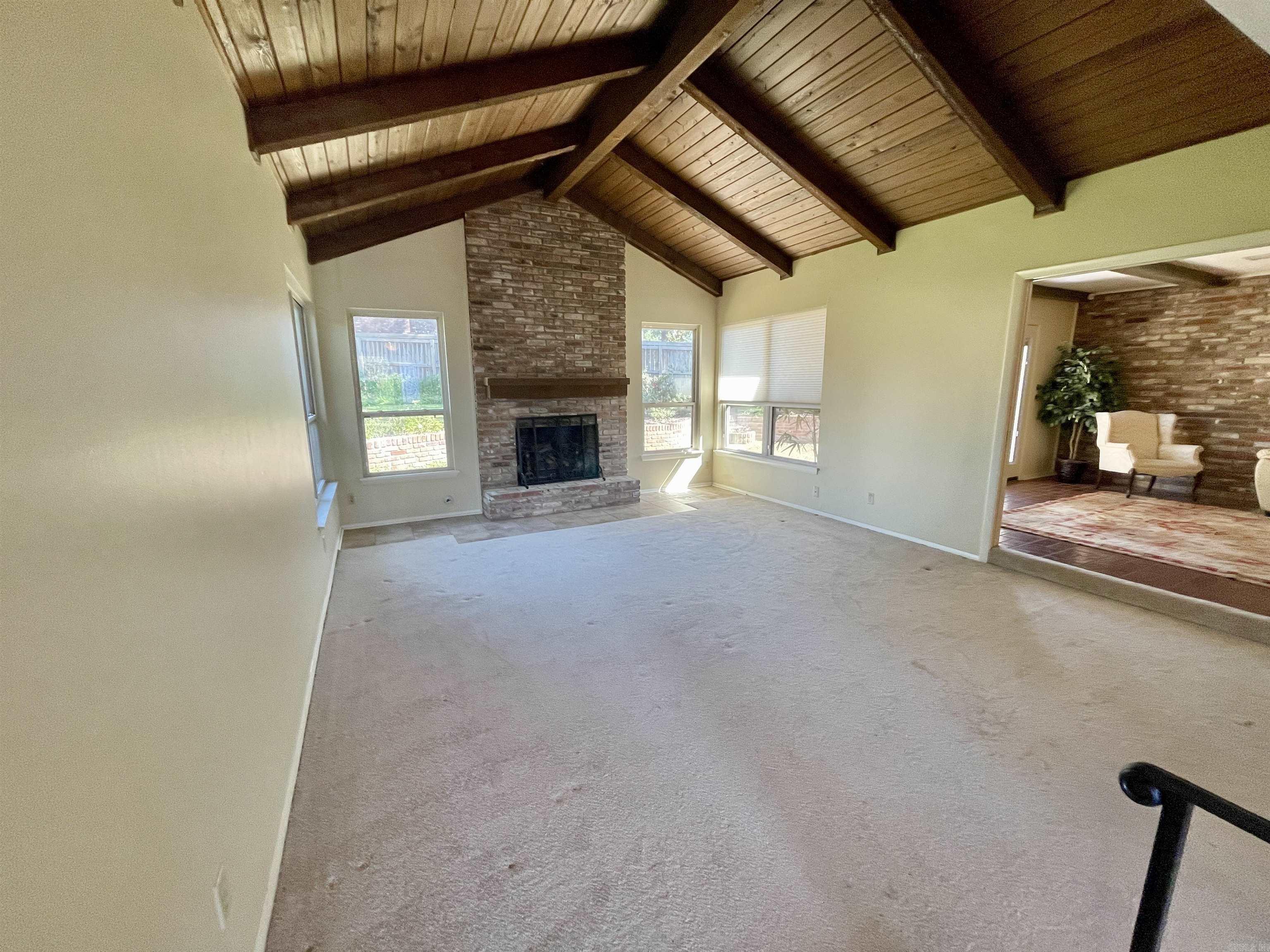 COLONY WEST - Residential