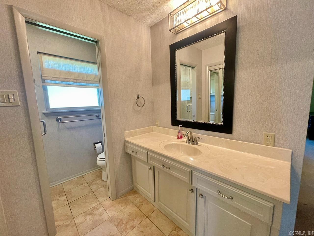 COLONY WEST - Residential