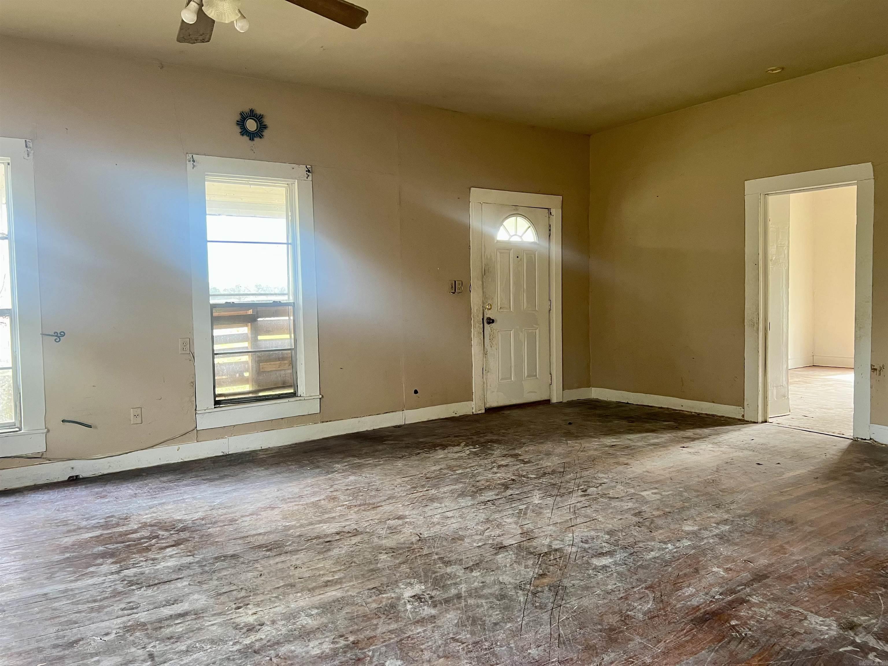 Metes & Bounds - Residential