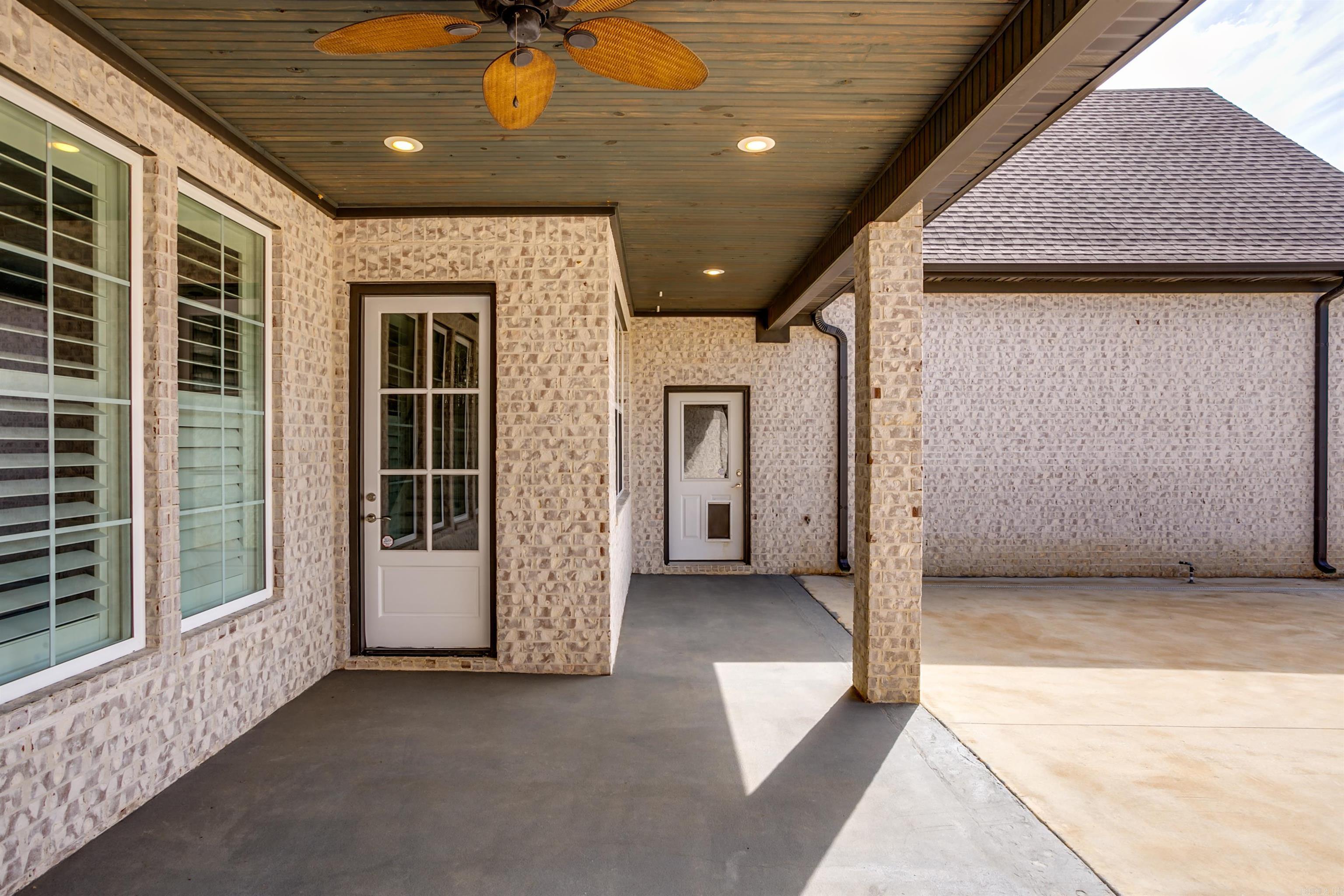 TERRA HILLS - Residential