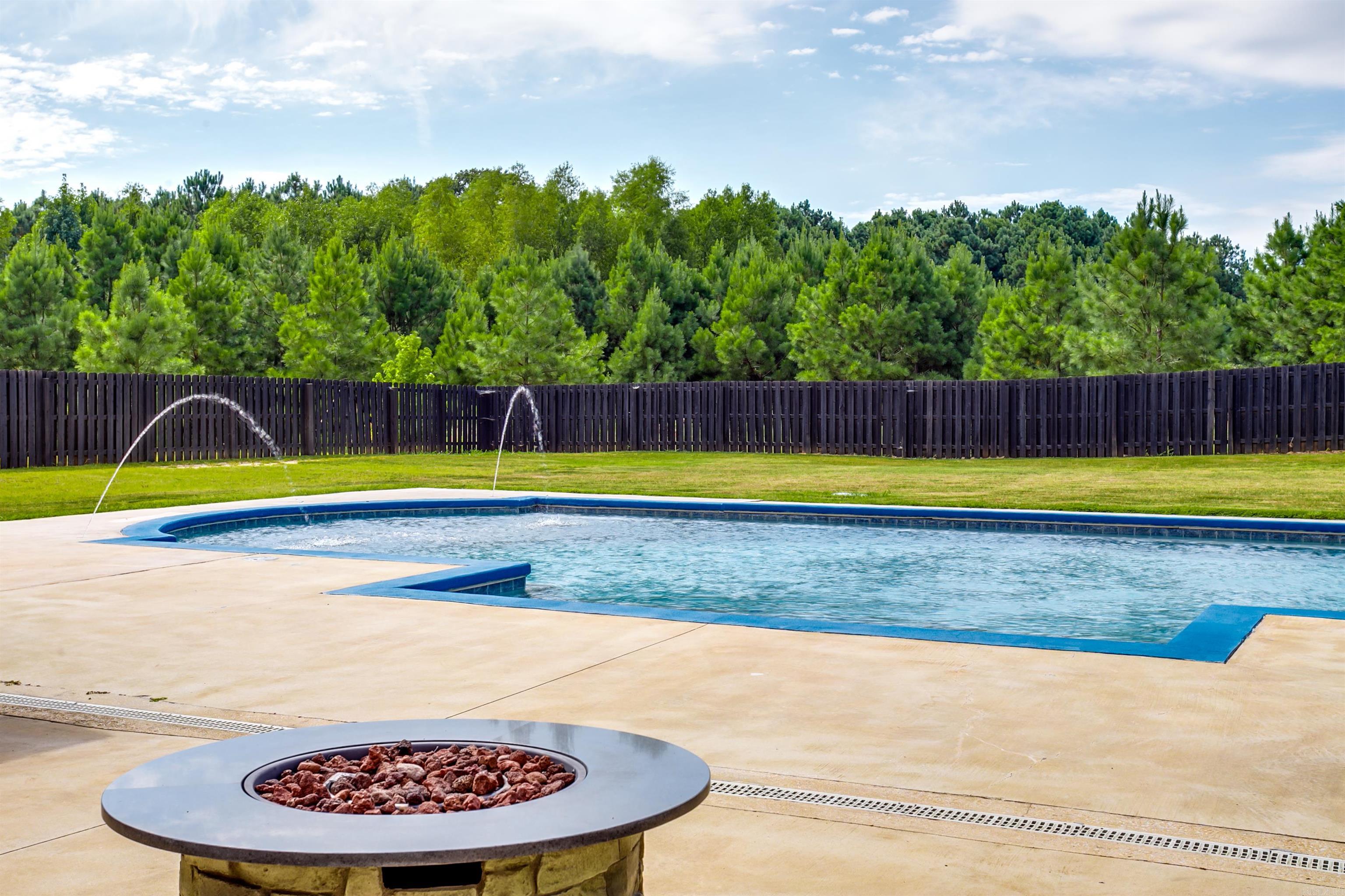 TERRA HILLS - Residential