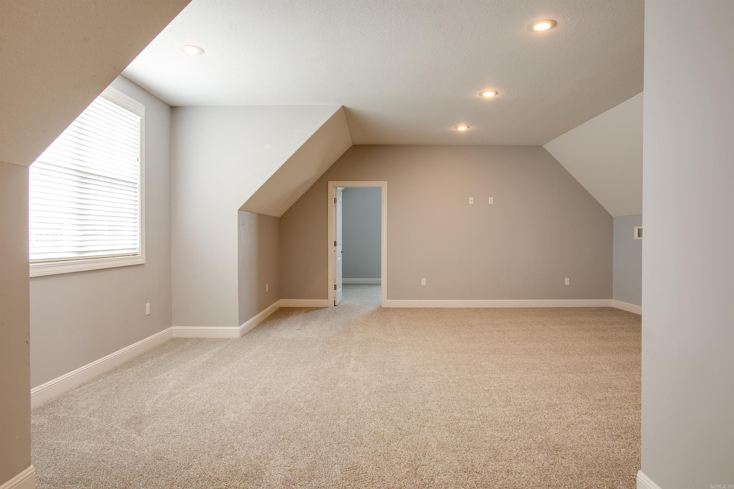 TERRA HILLS - Residential