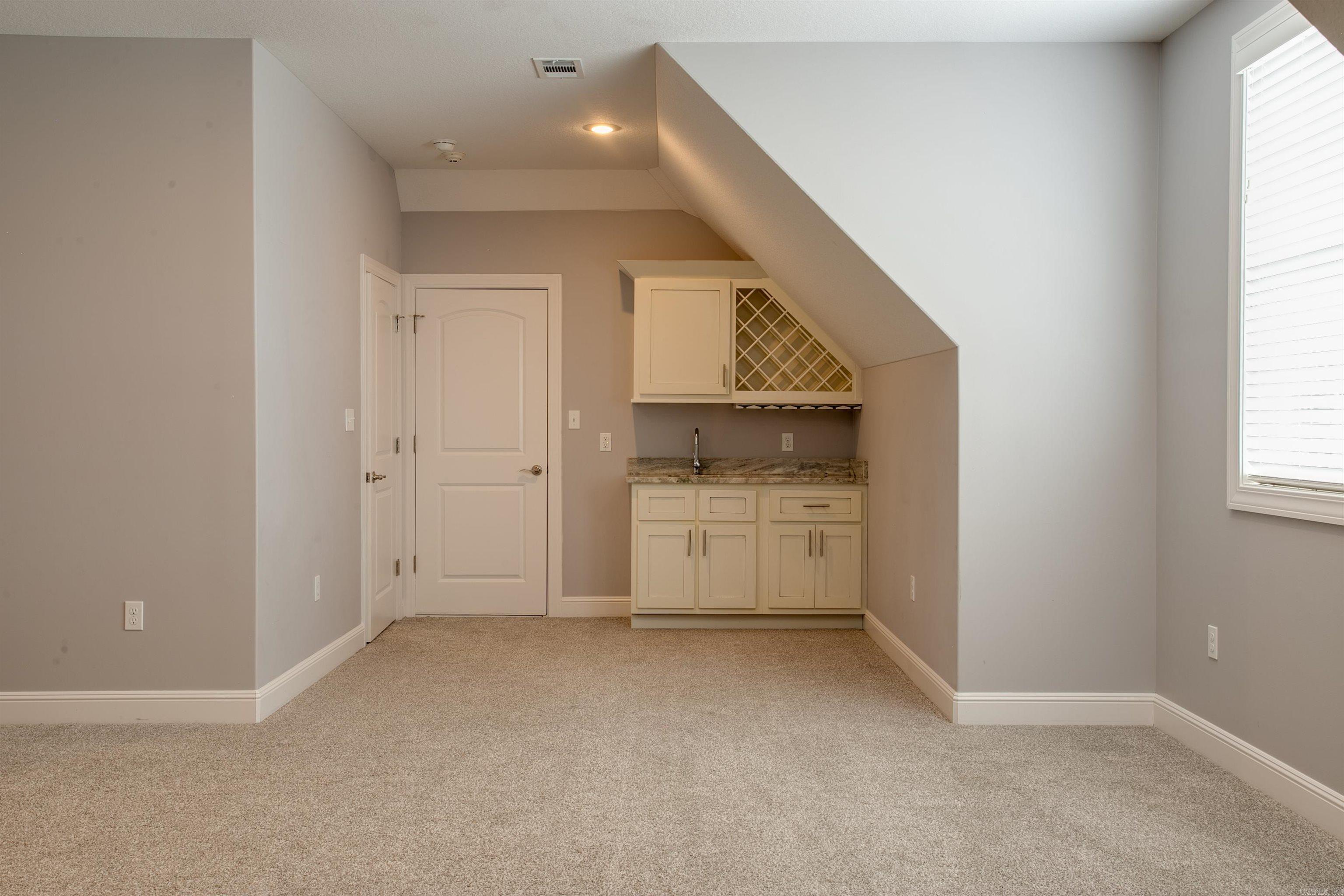 TERRA HILLS - Residential