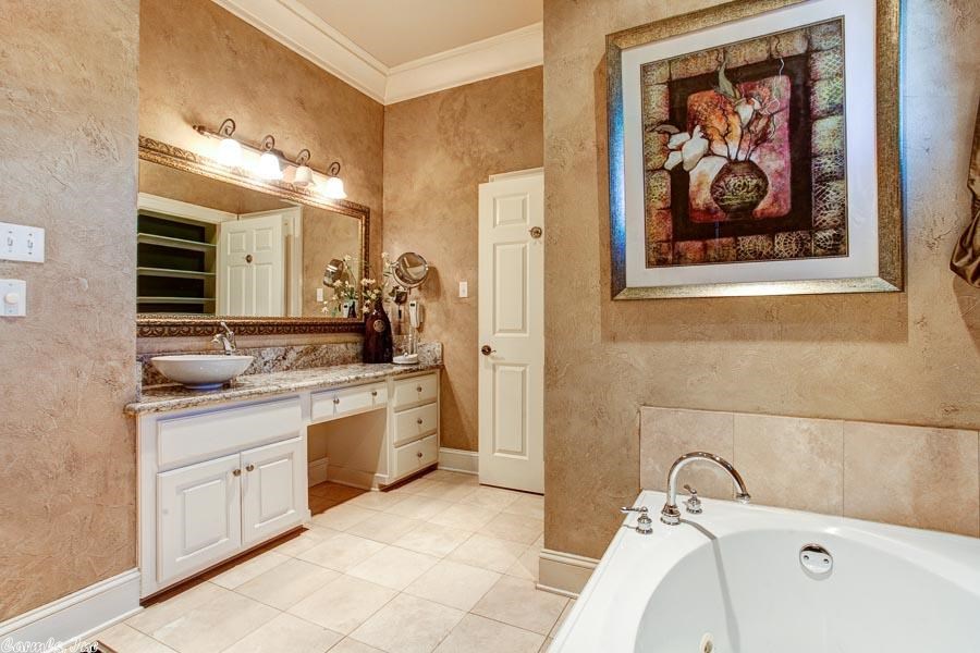 CHENAL VALLEY LAMARCHE PLACE NBH - Residential