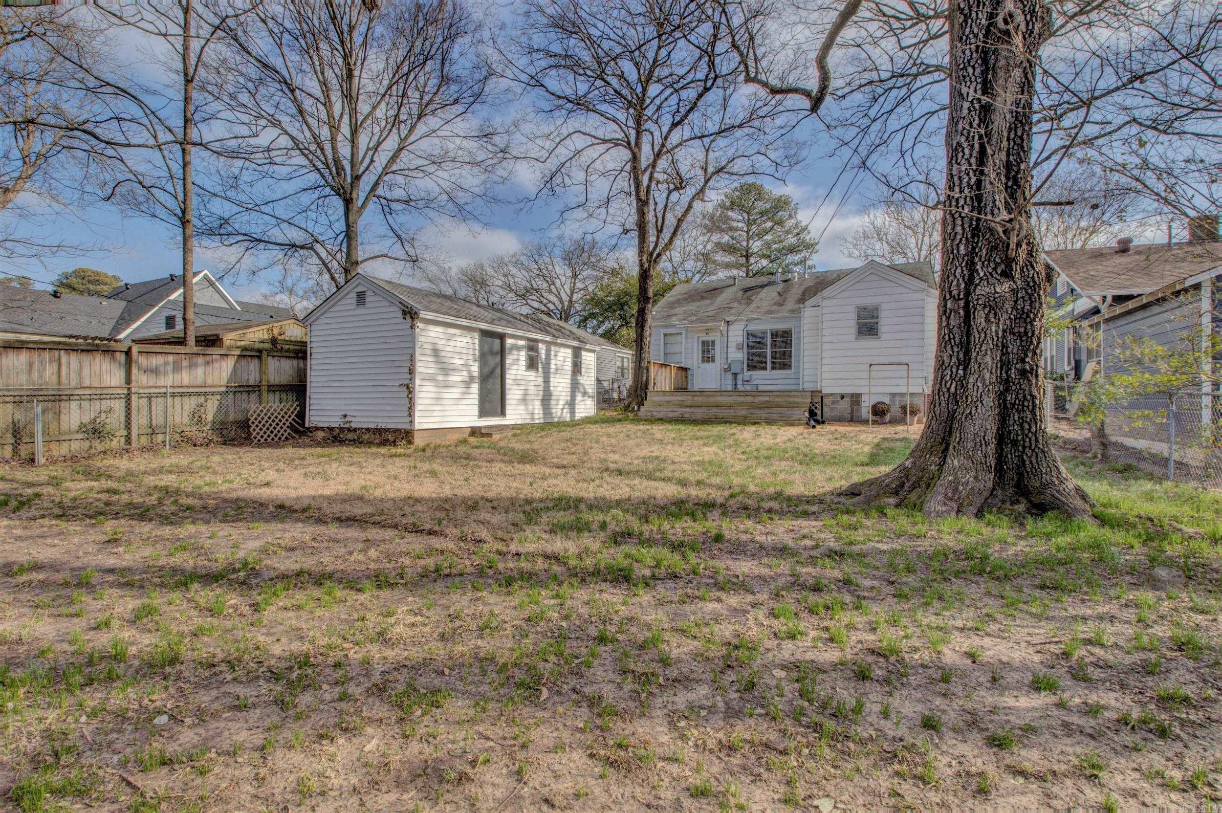 Altheimer - Residential Lease