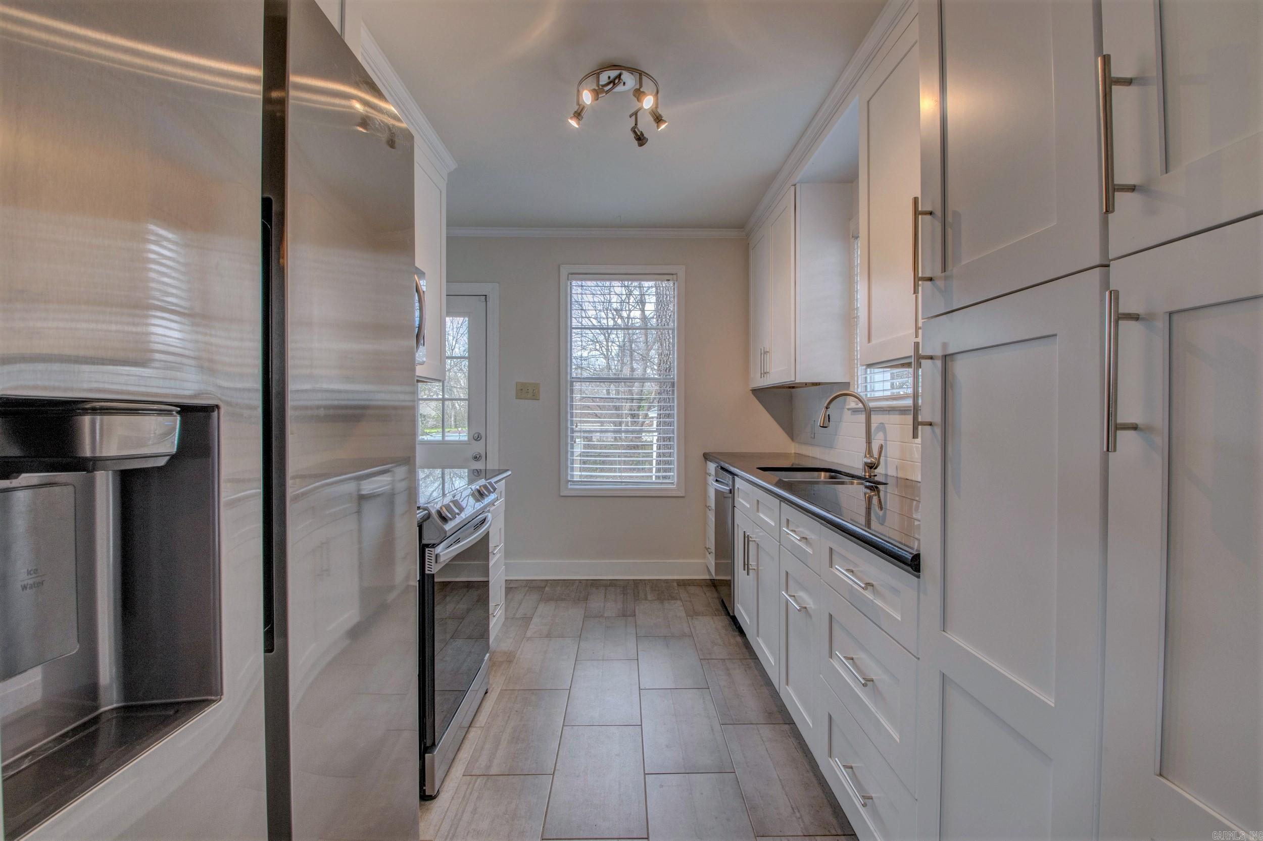 Altheimer - Residential Lease