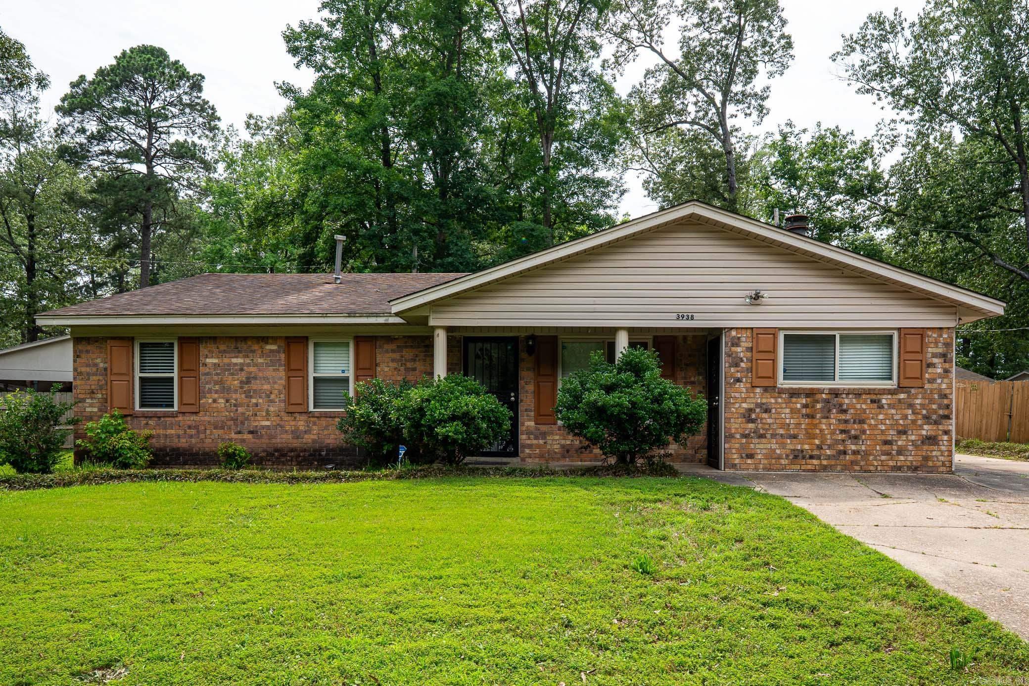 DOGWOOD VILLAGE - Residential