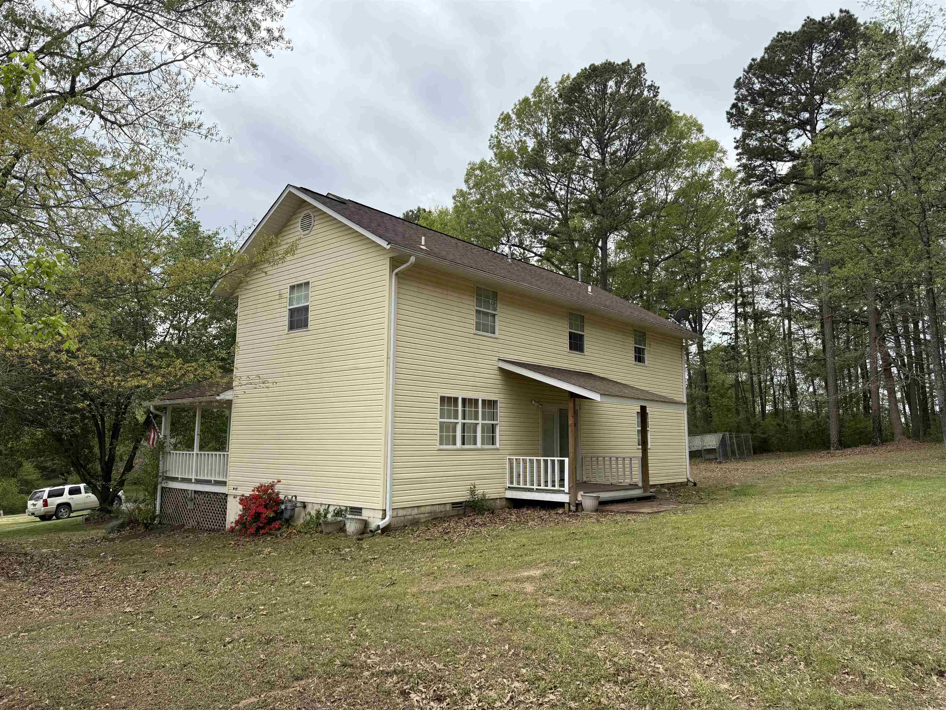 ASHLEY WOODS - Residential