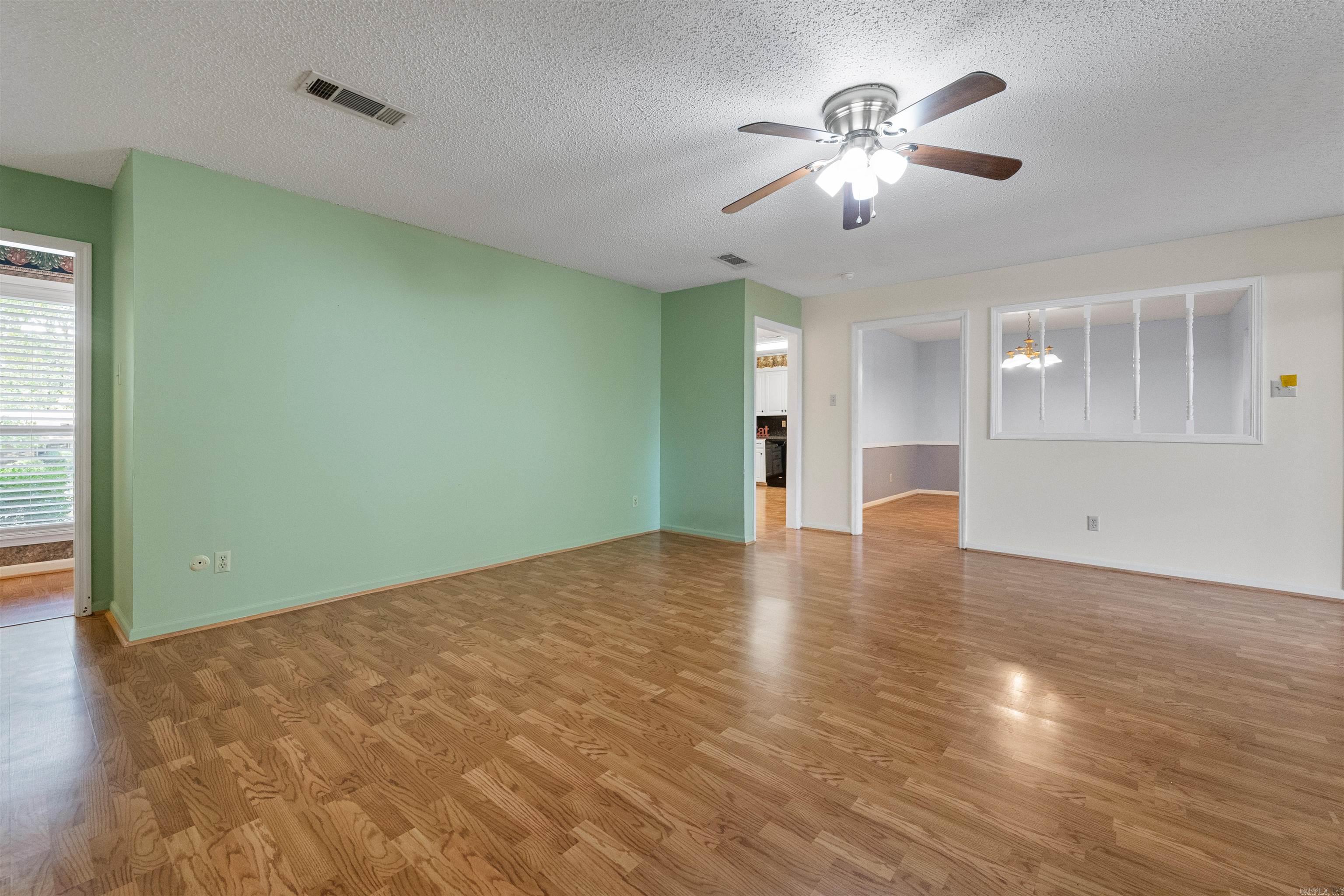 SHERWOOD ACRES - Residential