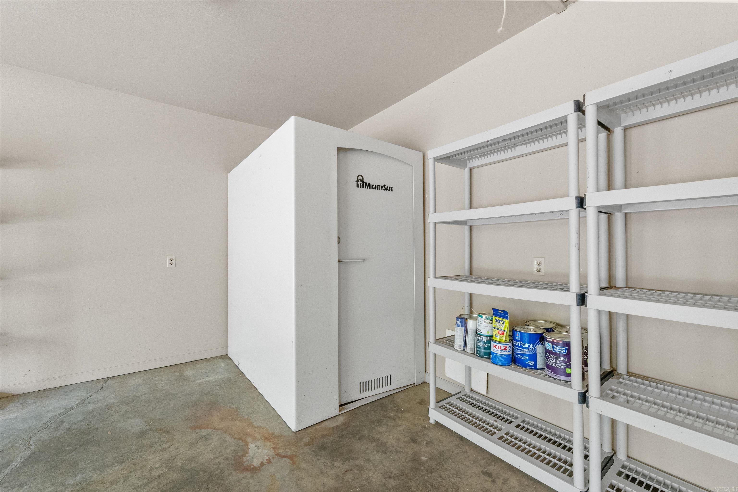 SHERWOOD ACRES - Residential