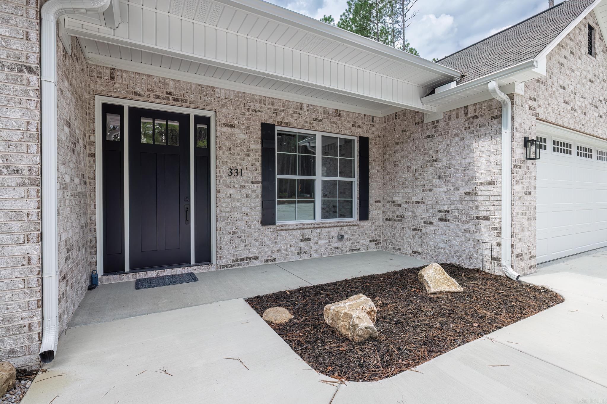 ALTA VISTA - Residential