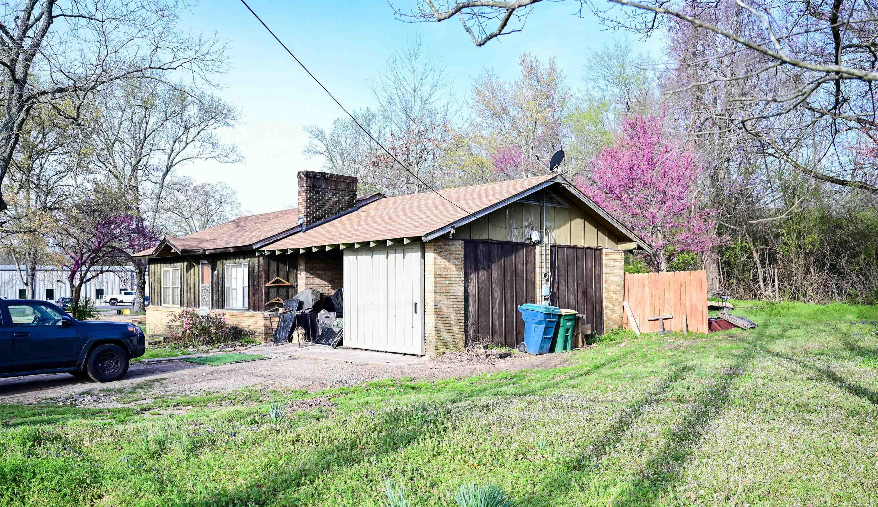 Lawson - Commercial Sale