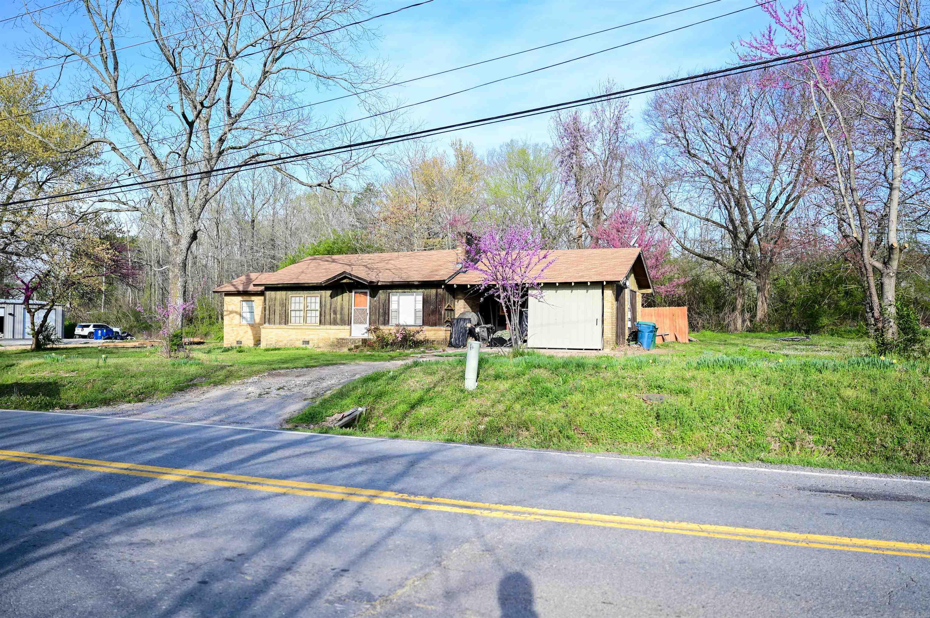 Lawson - Commercial Sale