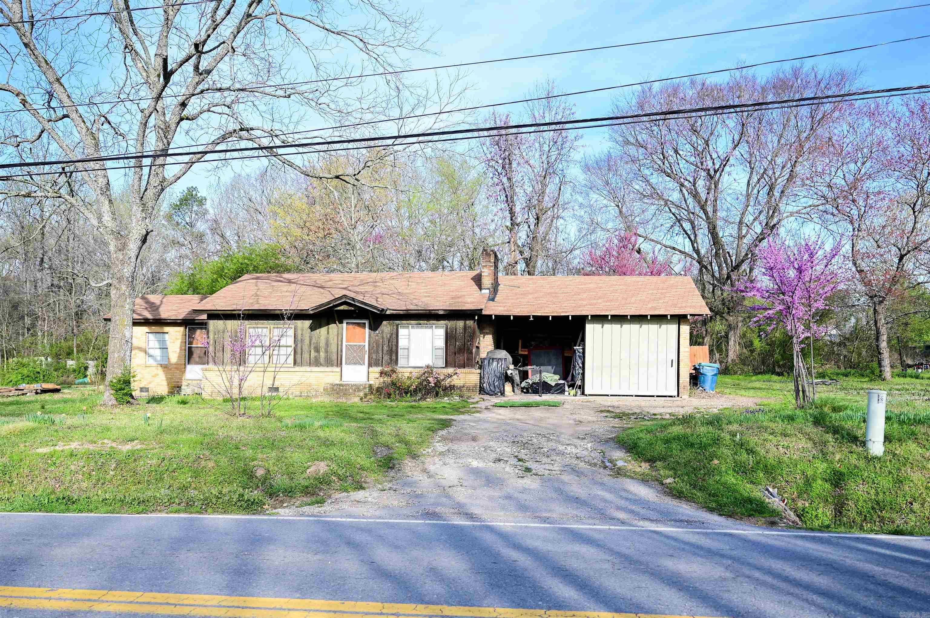 Lawson - Commercial Sale