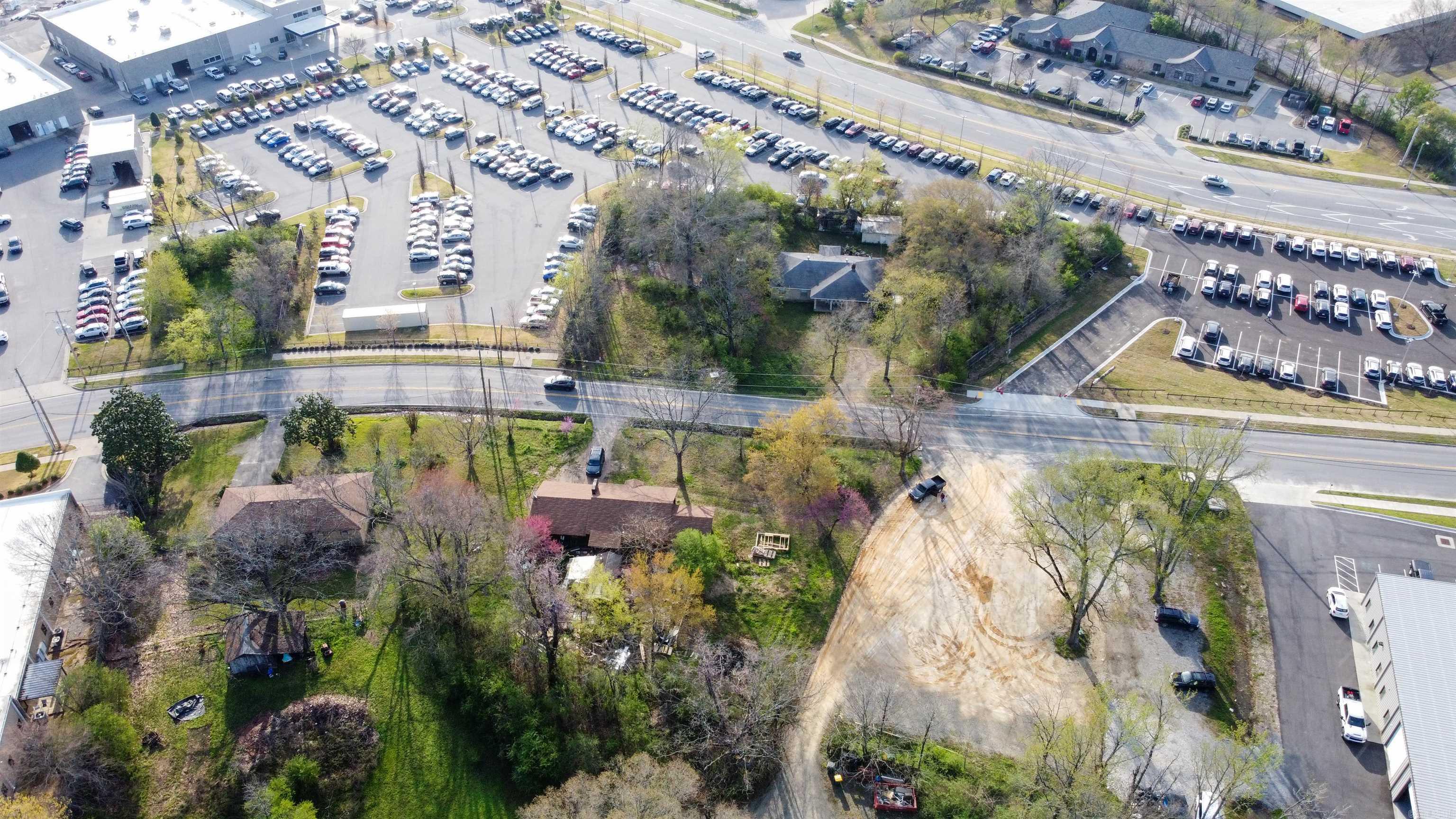 Lawson - Commercial Sale