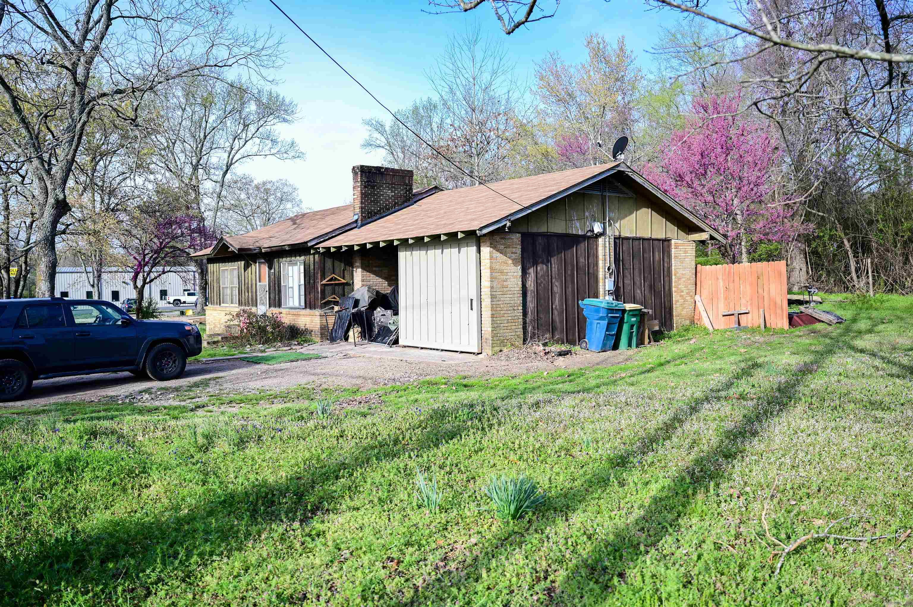 Lawson - Commercial Sale