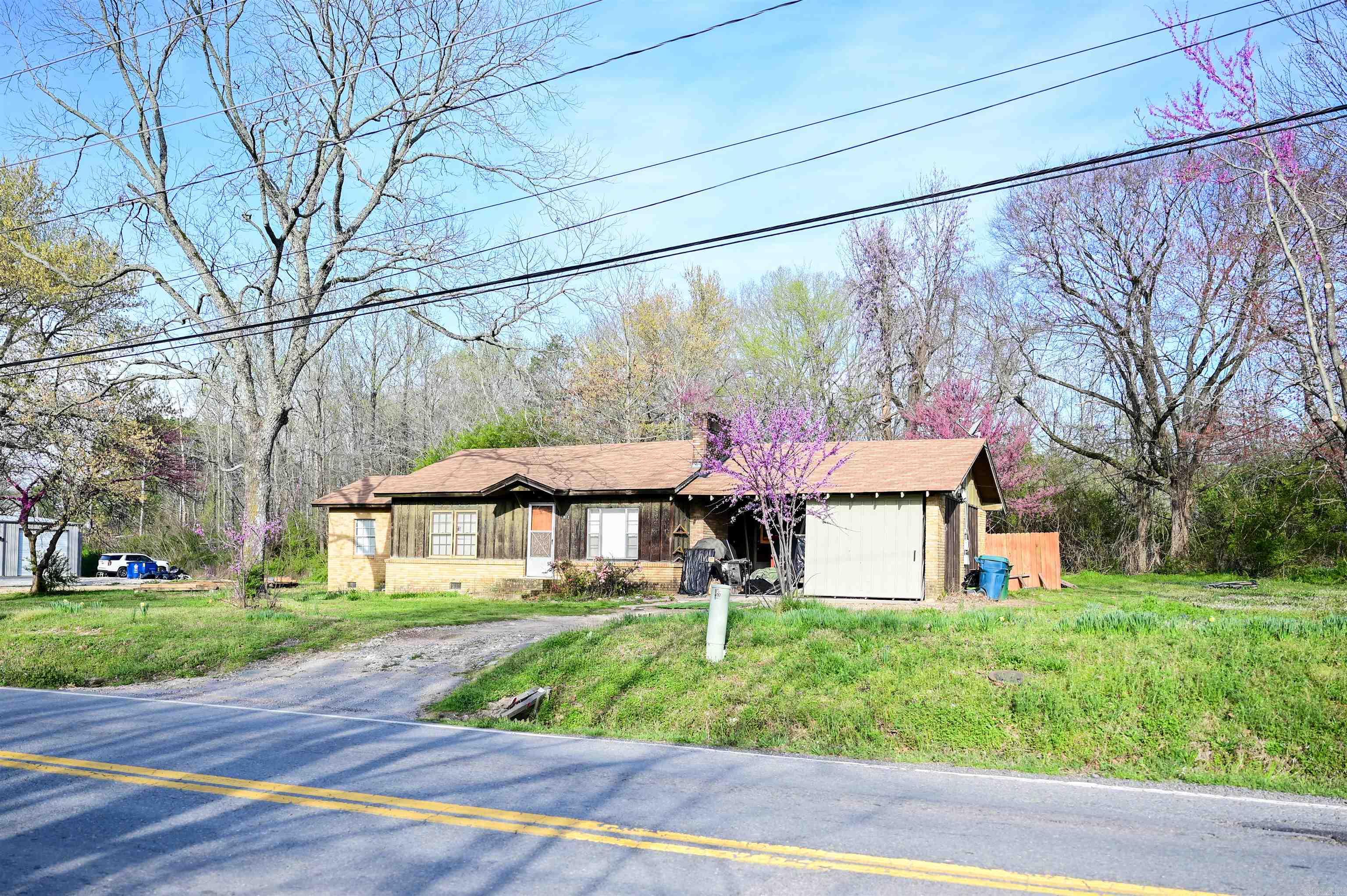 Lawson - Commercial Sale