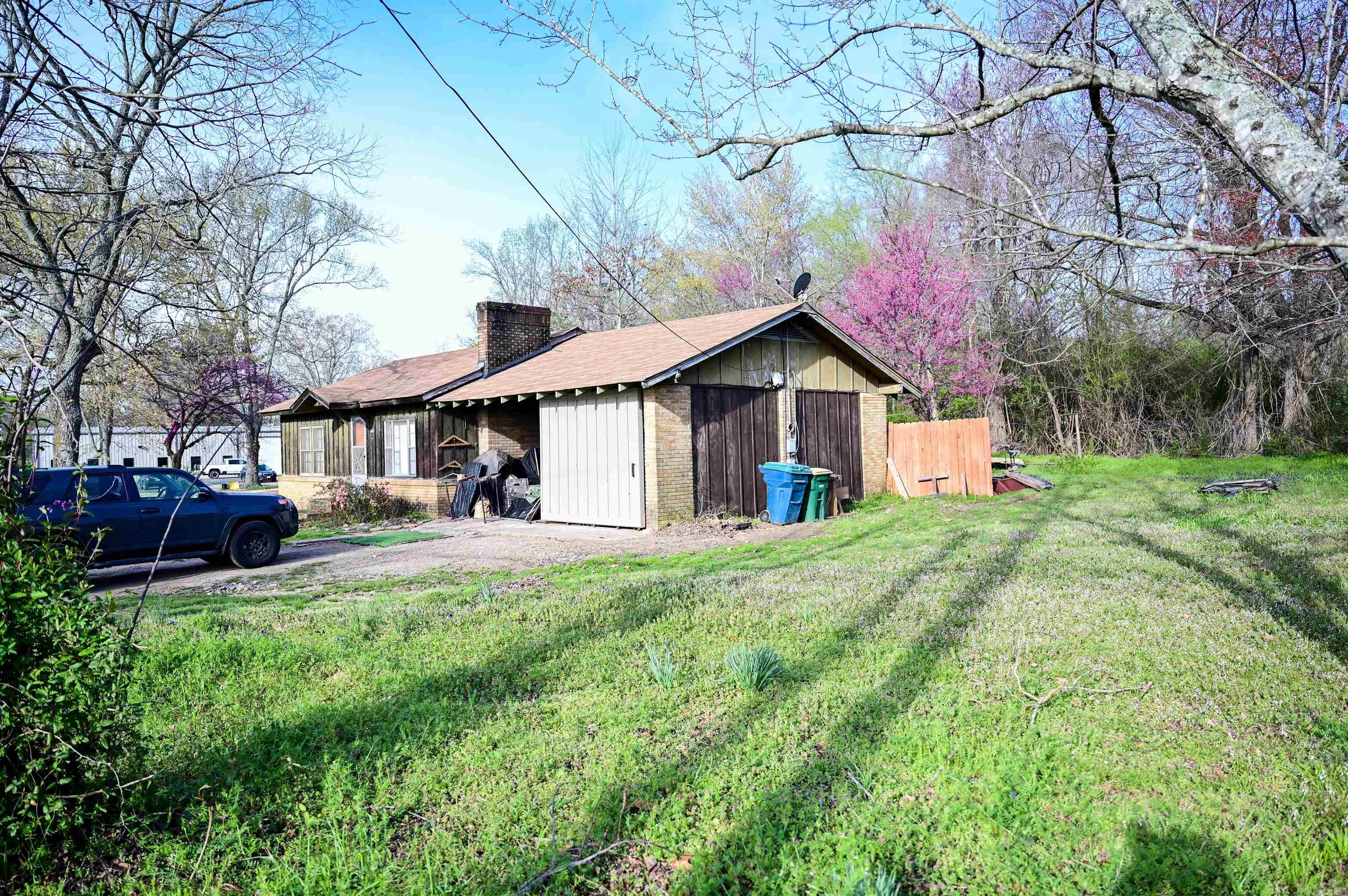 Lawson - Commercial Sale