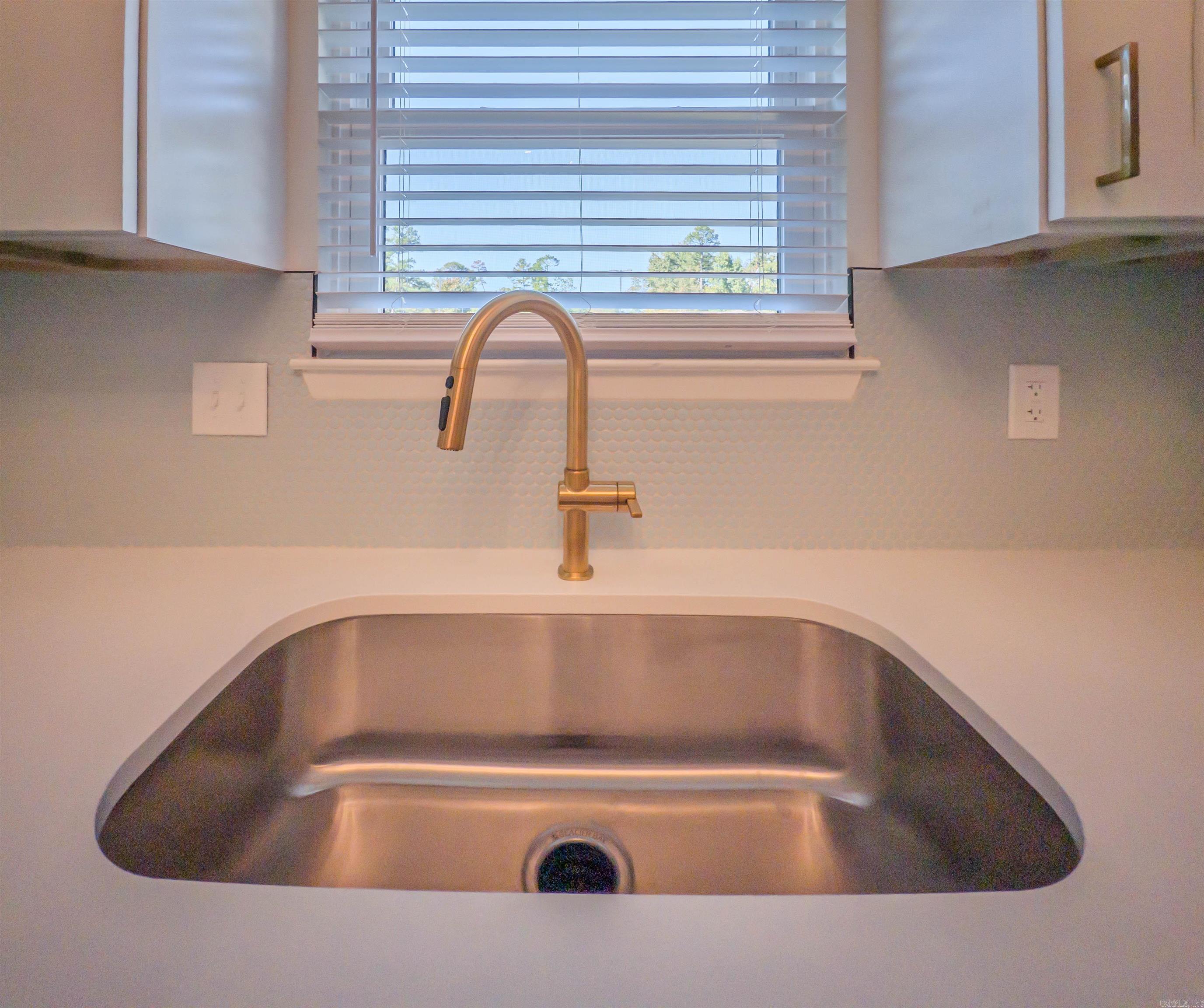 PARKWAY PLACE - Residential