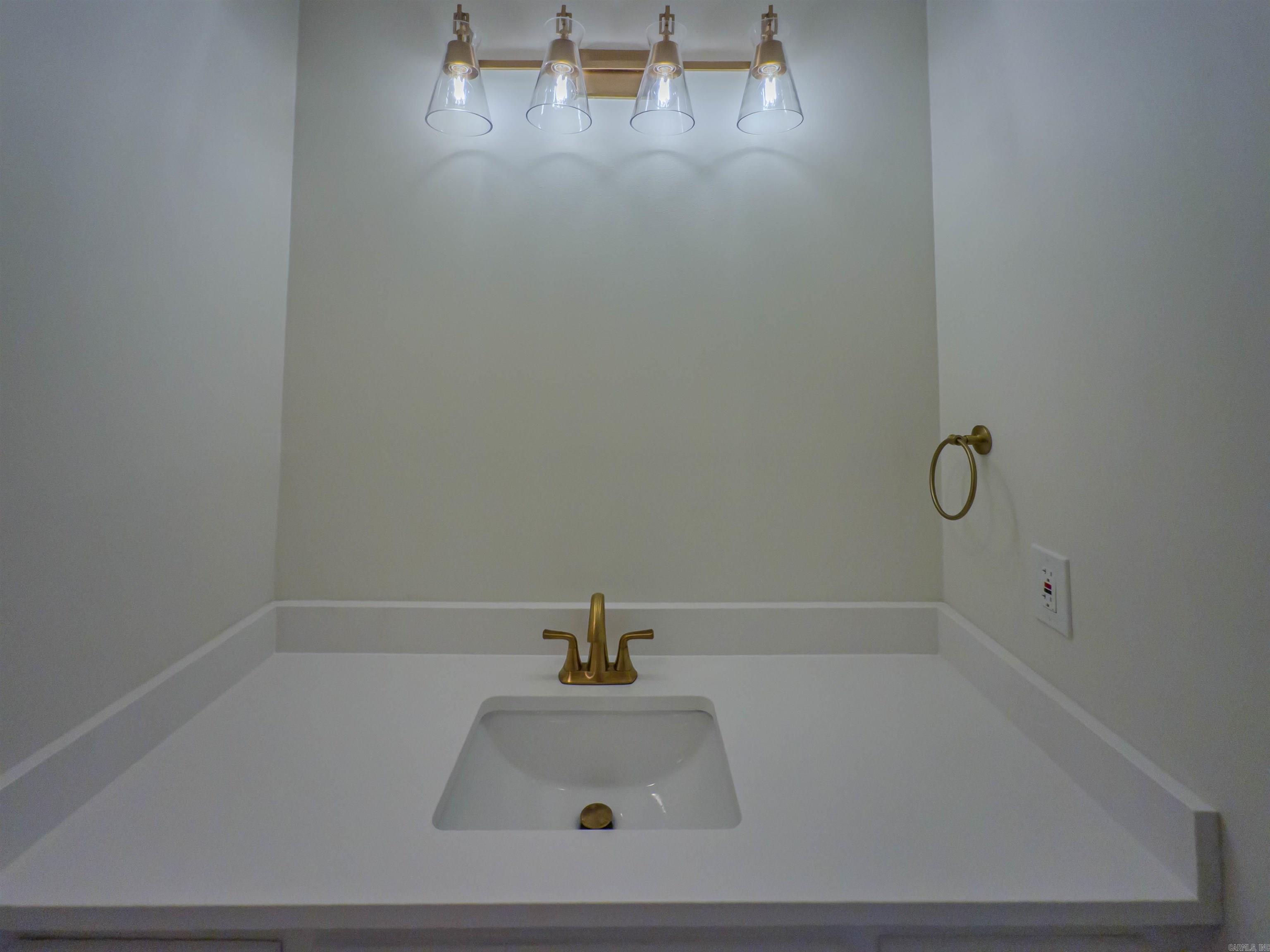 PARKWAY PLACE - Residential