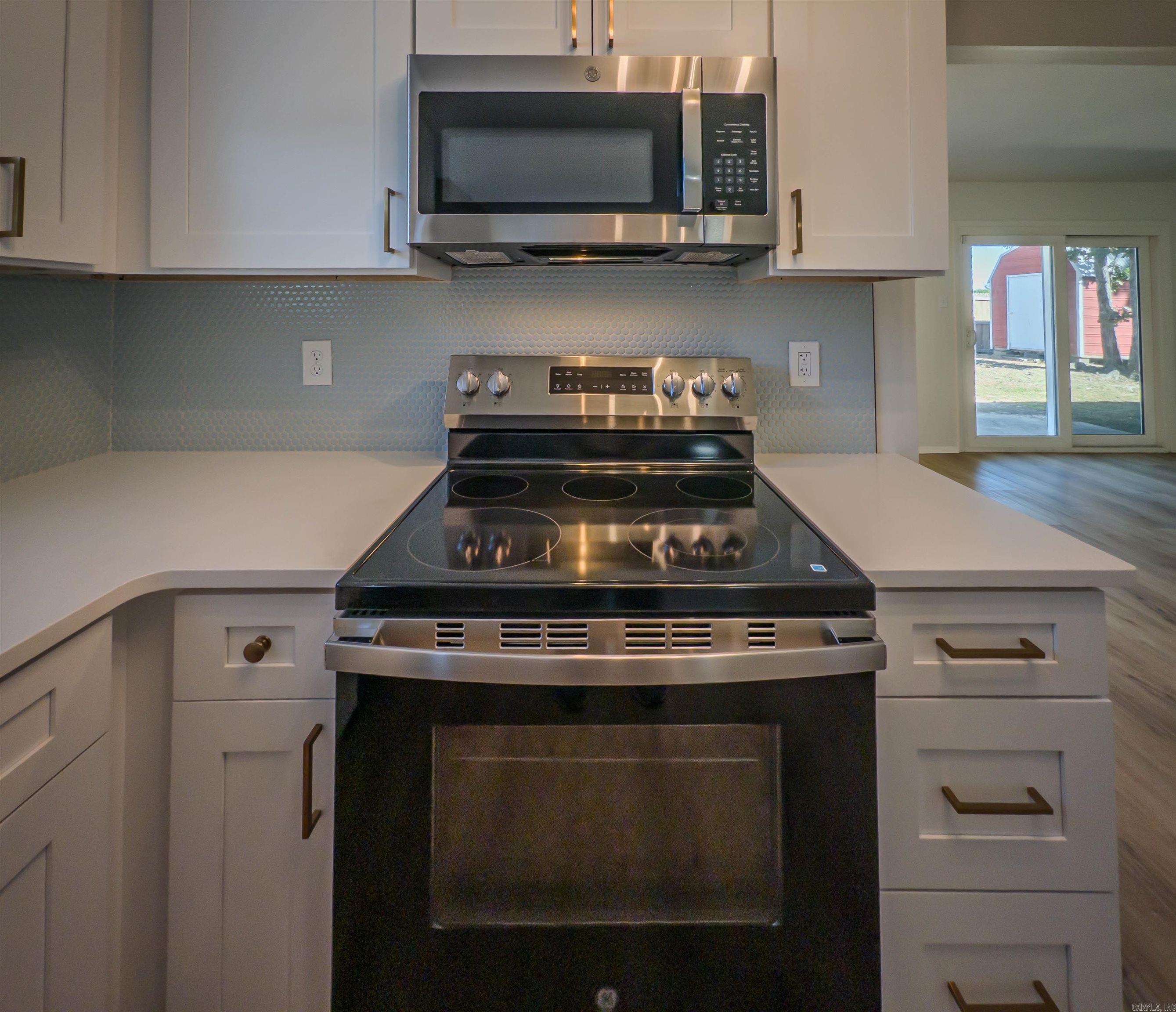 PARKWAY PLACE - Residential