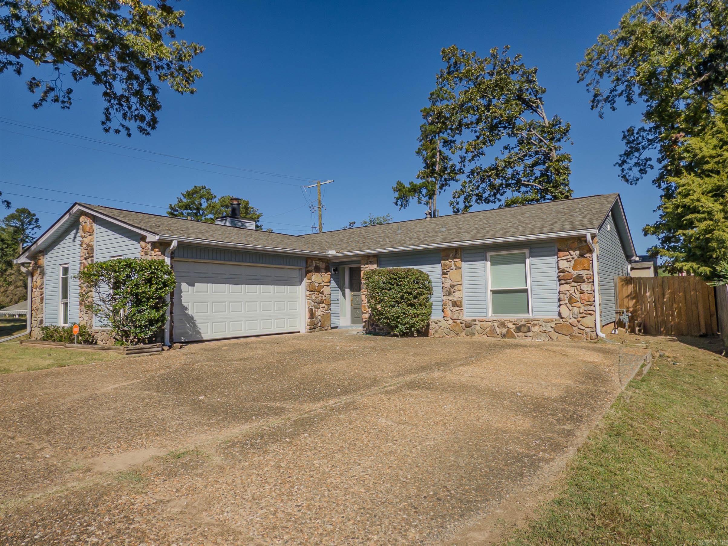 PARKWAY PLACE - Residential