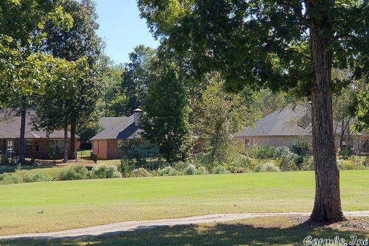 COUNTRY CLUB OF ARK THE - Residential Lease