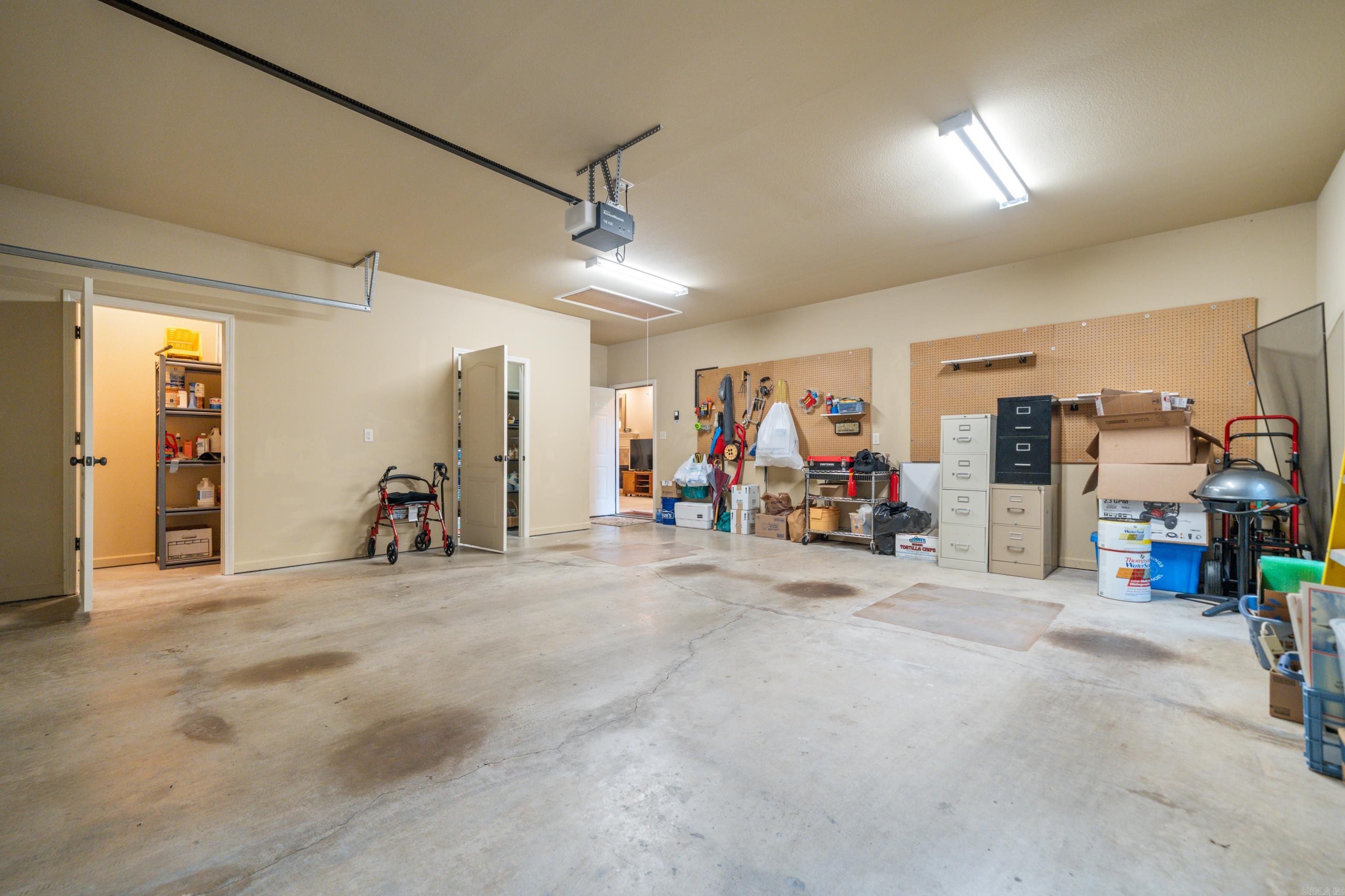 MAPLEWOOD ESTATES - Residential