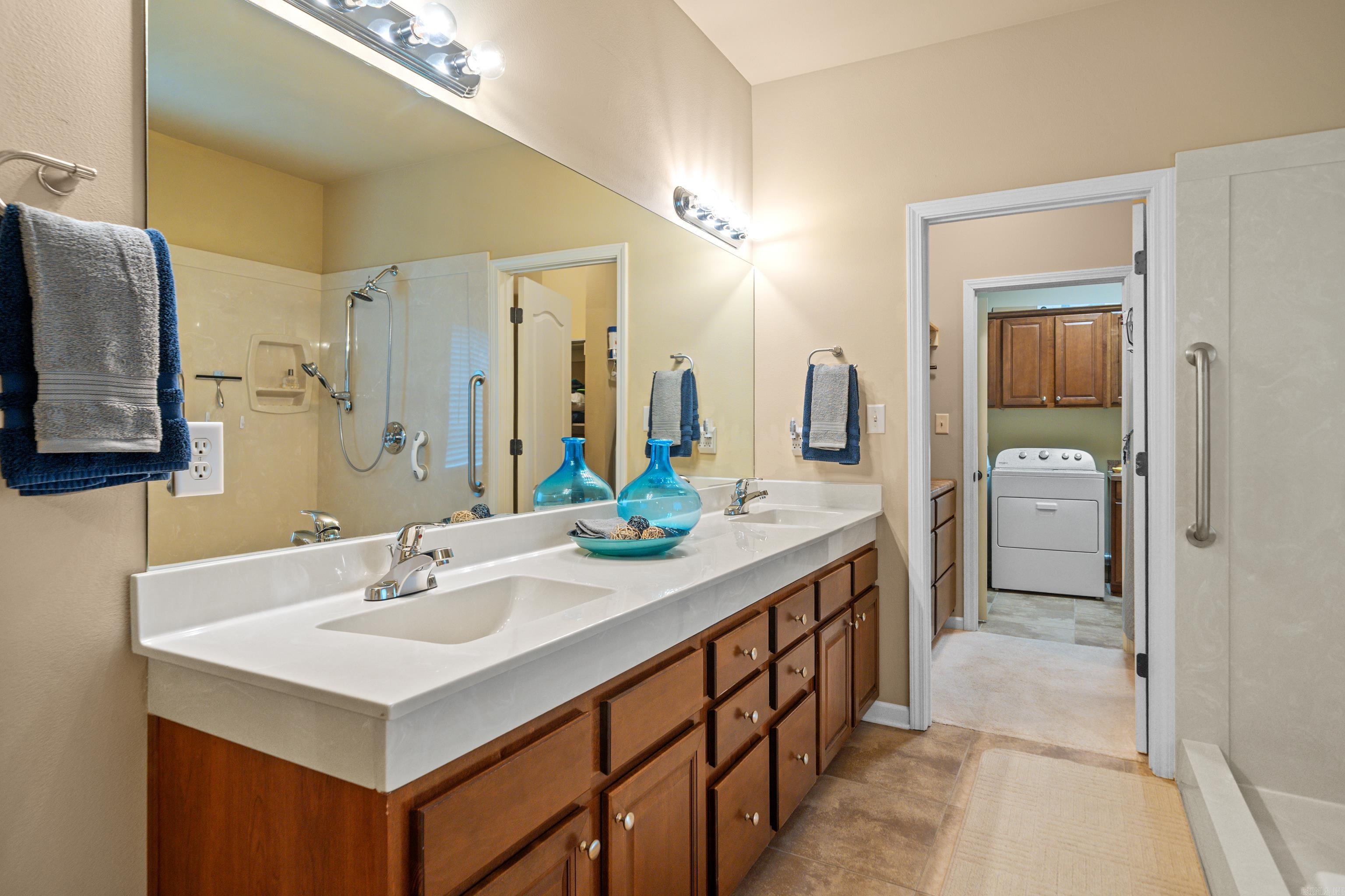 MAPLEWOOD ESTATES - Residential