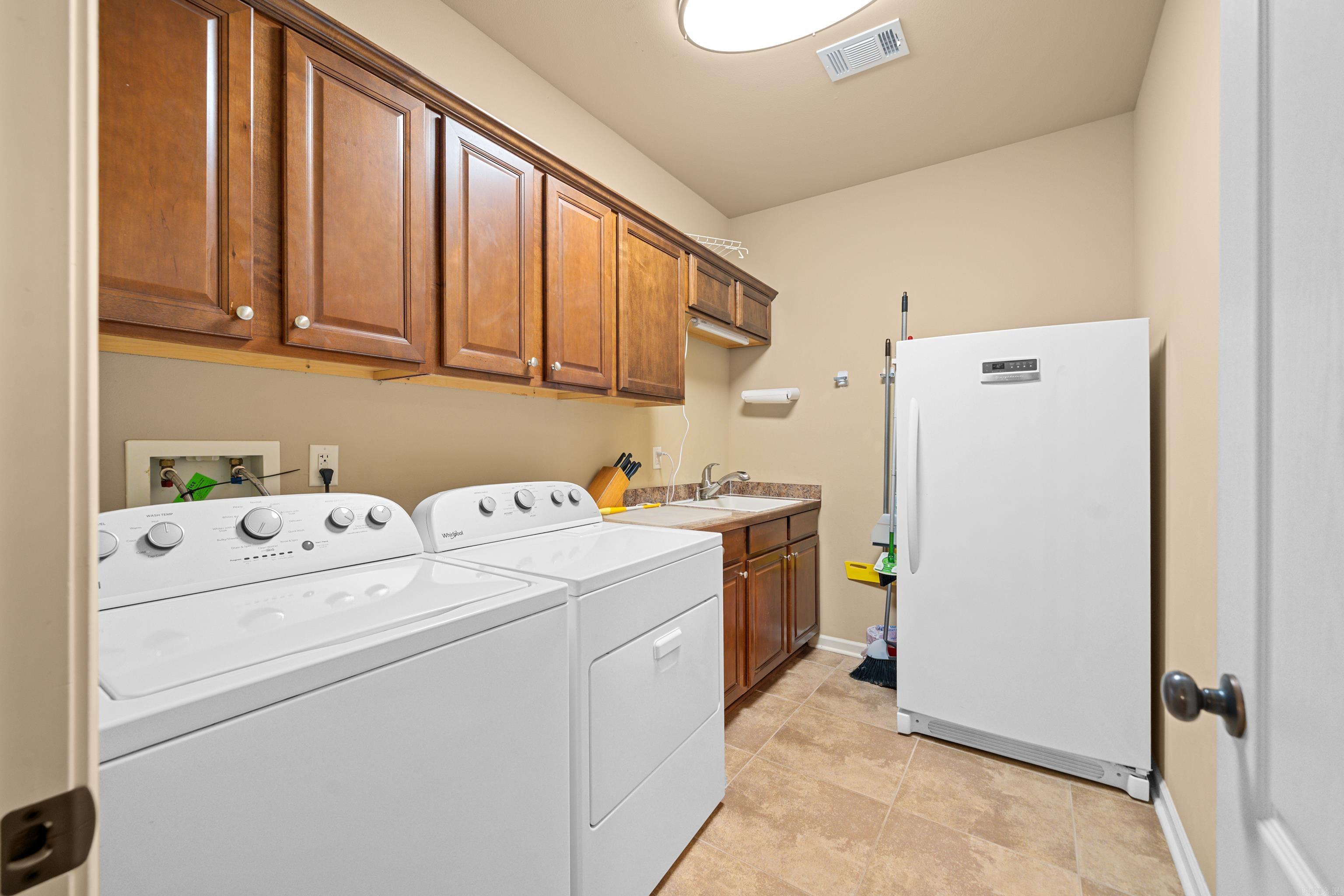 MAPLEWOOD ESTATES - Residential