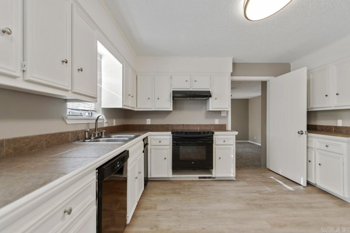 PINE GROVE - Residential