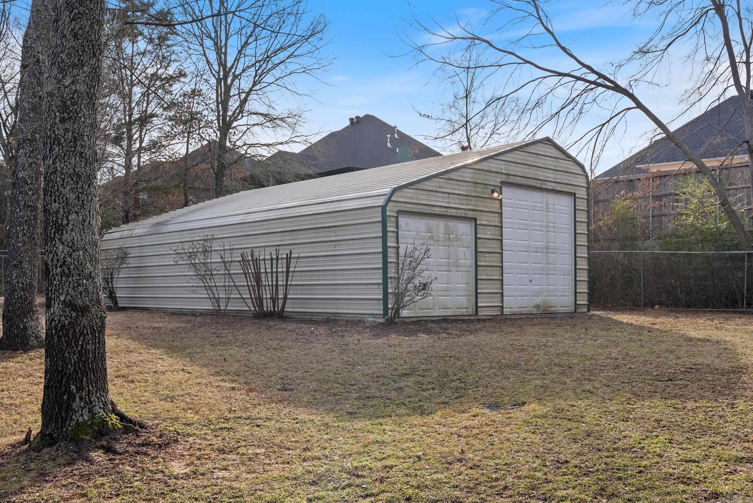 SHADY VALLEY - Residential