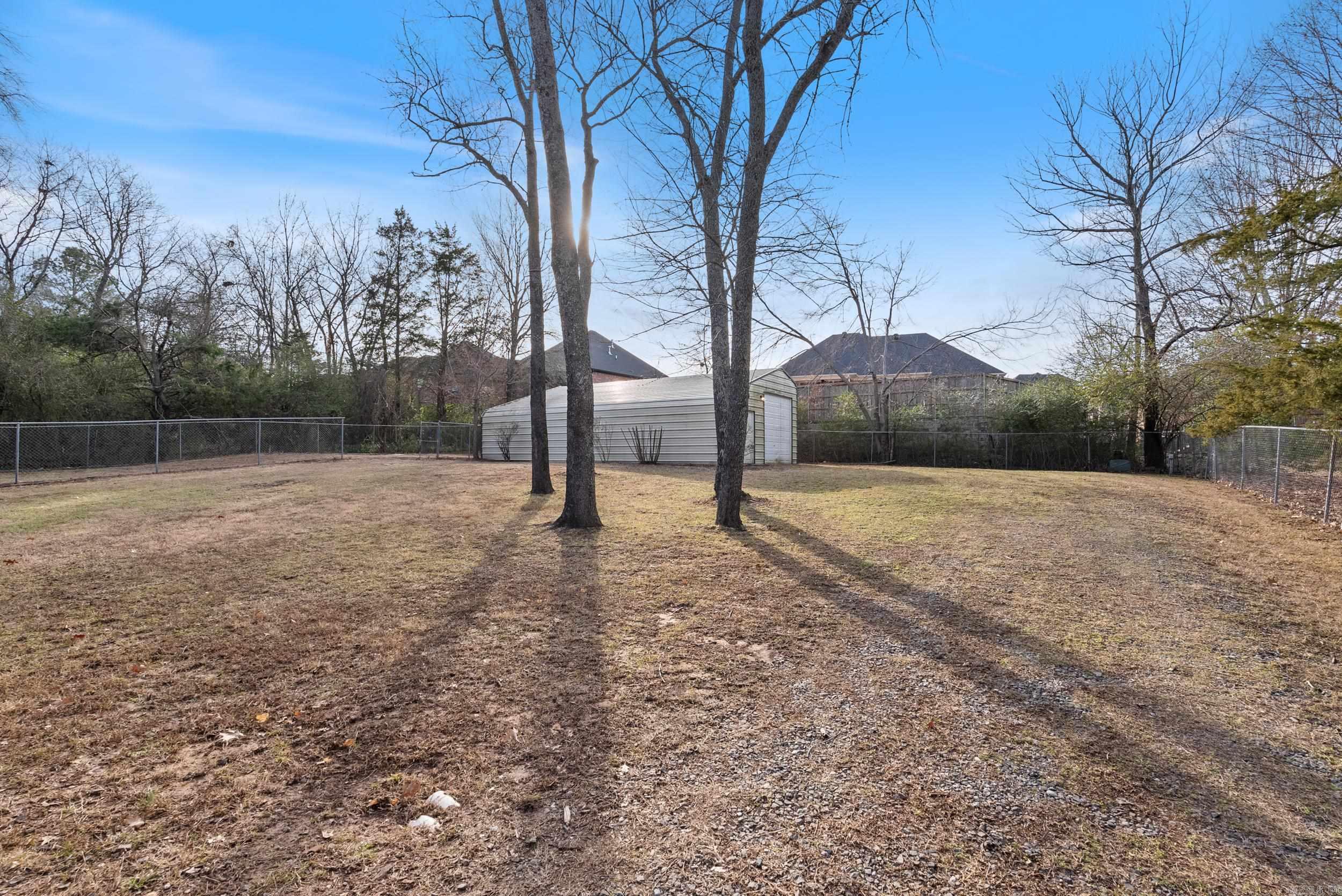 SHADY VALLEY - Residential